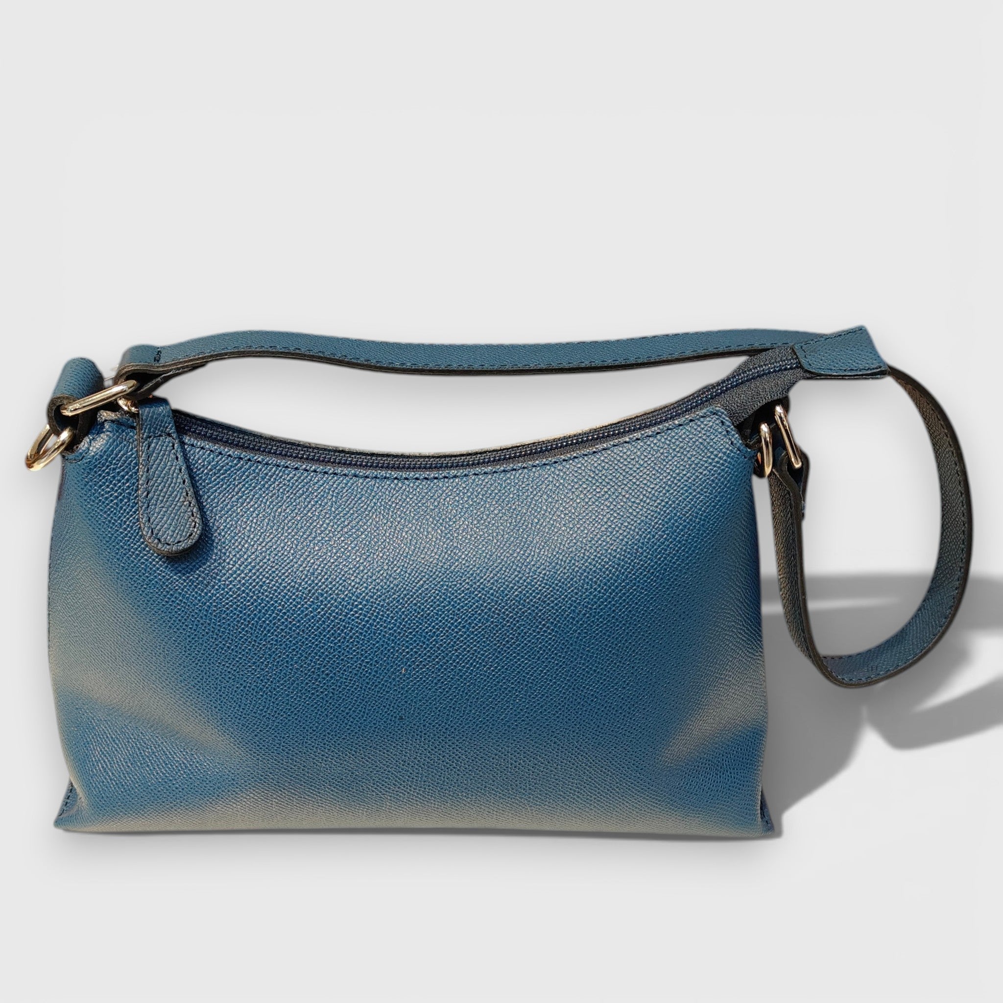 Pelletteria Pelle Nuda Milano, Artigianato Italiano, Vera Pelle, Negozio borse donna, Isotta blu