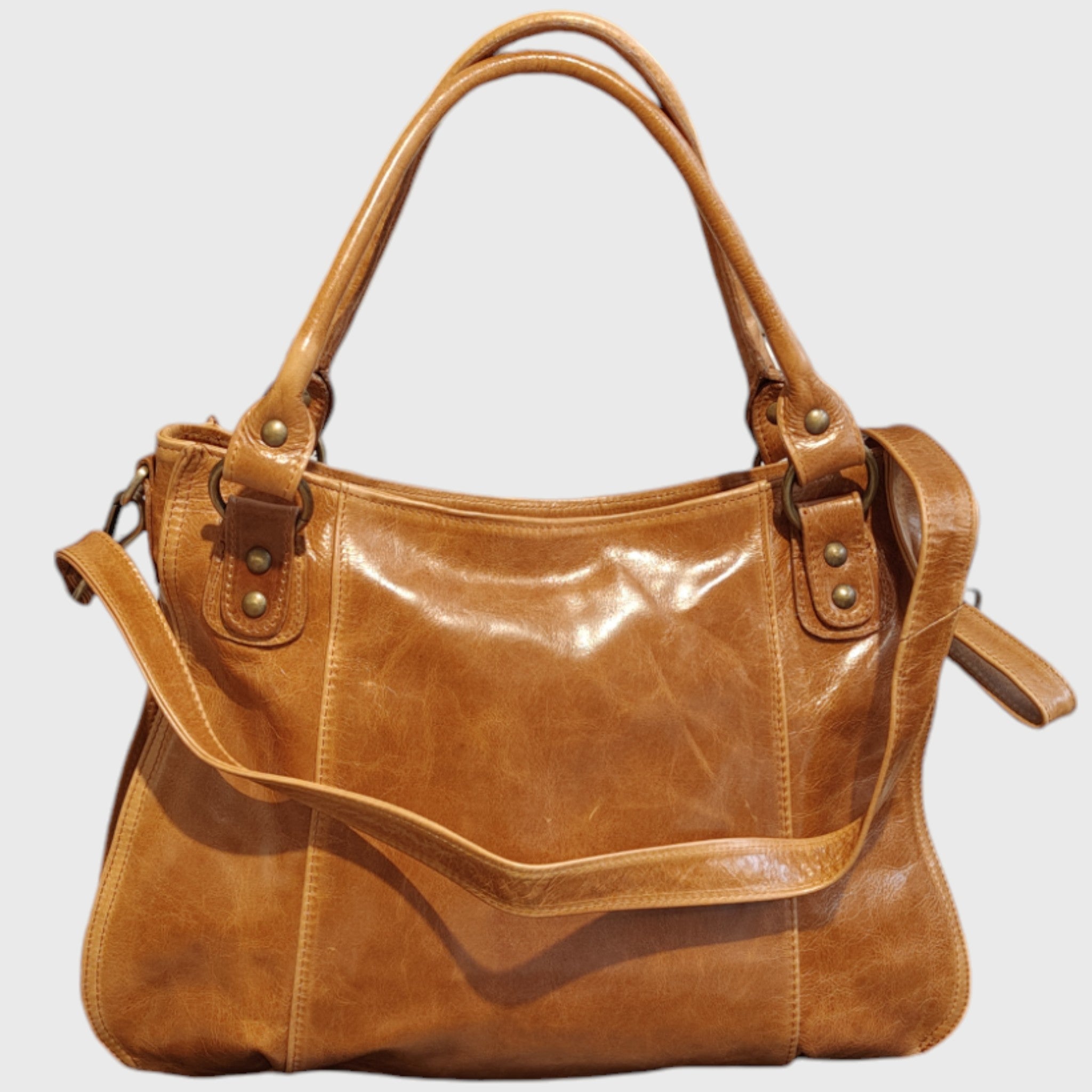 Pelletteria Pelle Nuda Milano, artigianato italiano, borsa donna, vera pelle, Lavinia miele