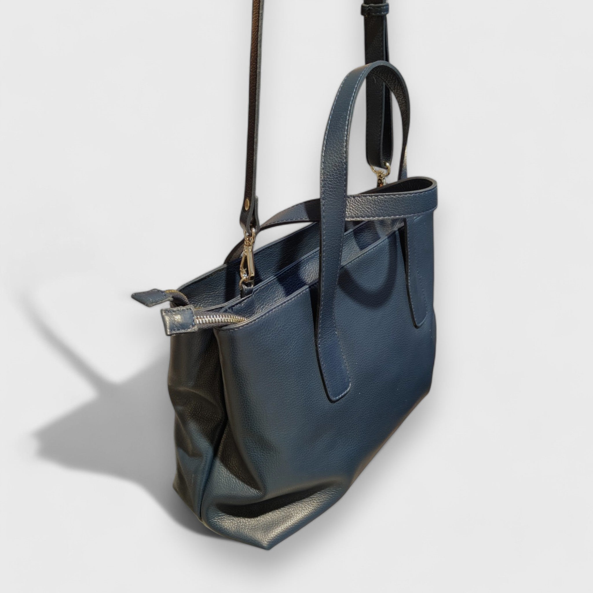 Pelletteria Pelle Nuda Milano, Artigianato italiano, vera pelle, borsa donna, Linda blu