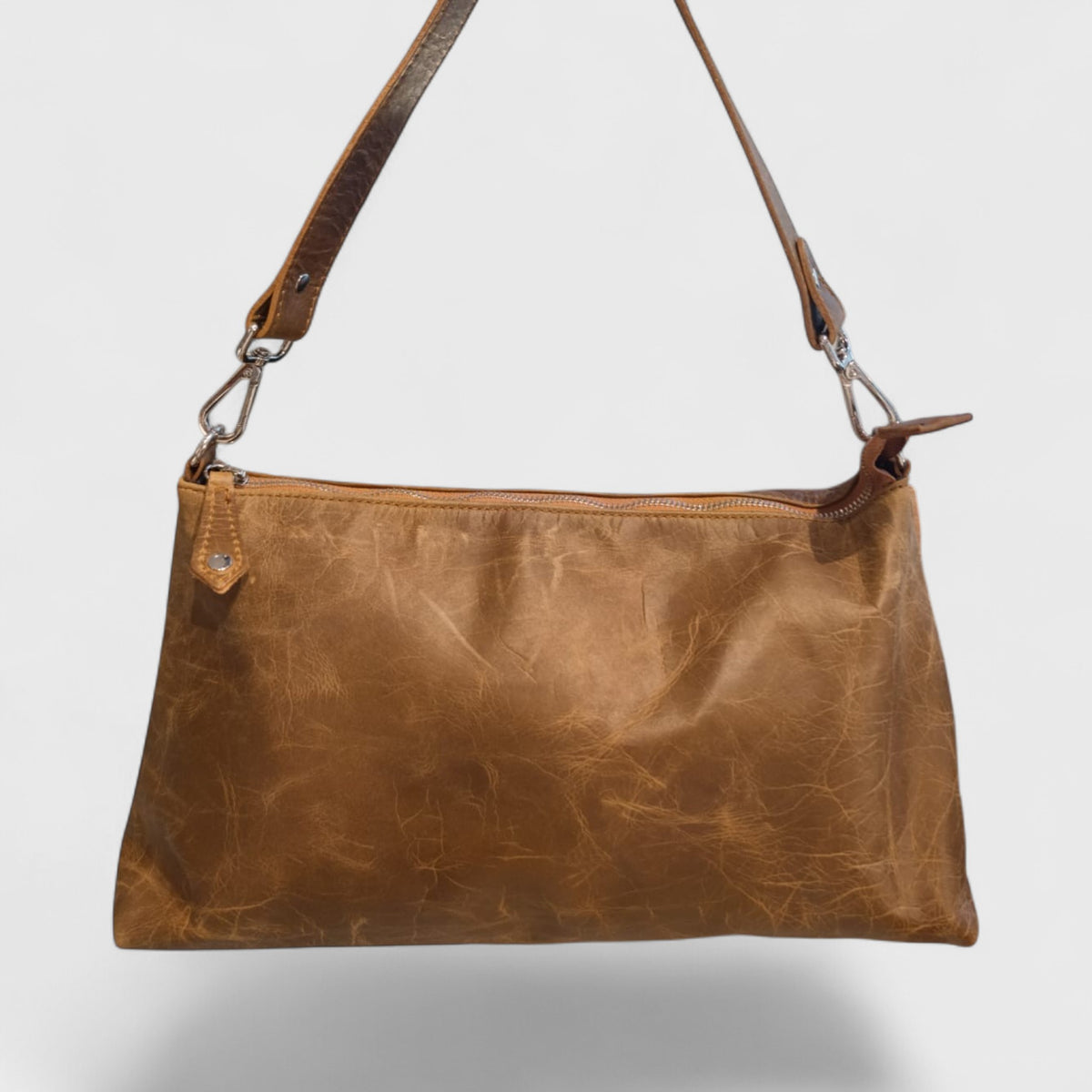 Pelletteria Pelle Nuda Milano, Vera pelle Italiana, Negozio borse donna, Lorenza marrone