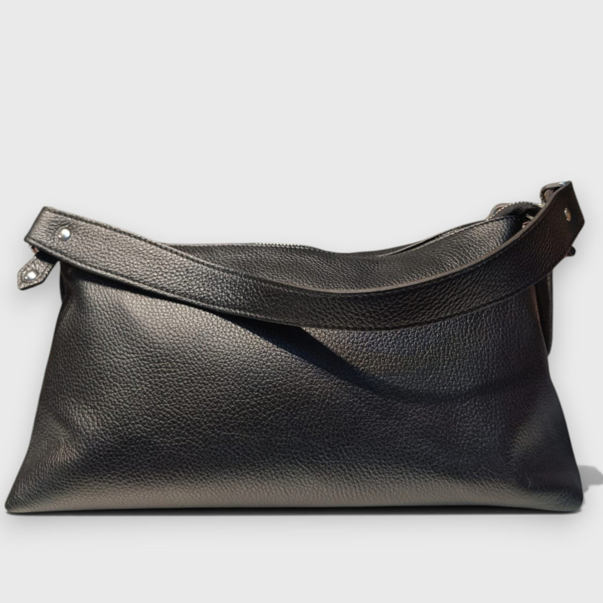 Pelletteria Pelle Nuda Milano, Vera pelle Italiana, Negozio borse donna, Lorenza nero