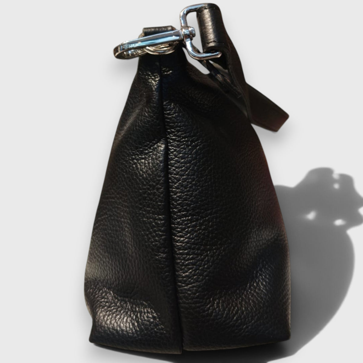 Pelletteria Pelle Nuda Milano, Vera pelle Italiana, Negozio borse donna, Lorenza nero