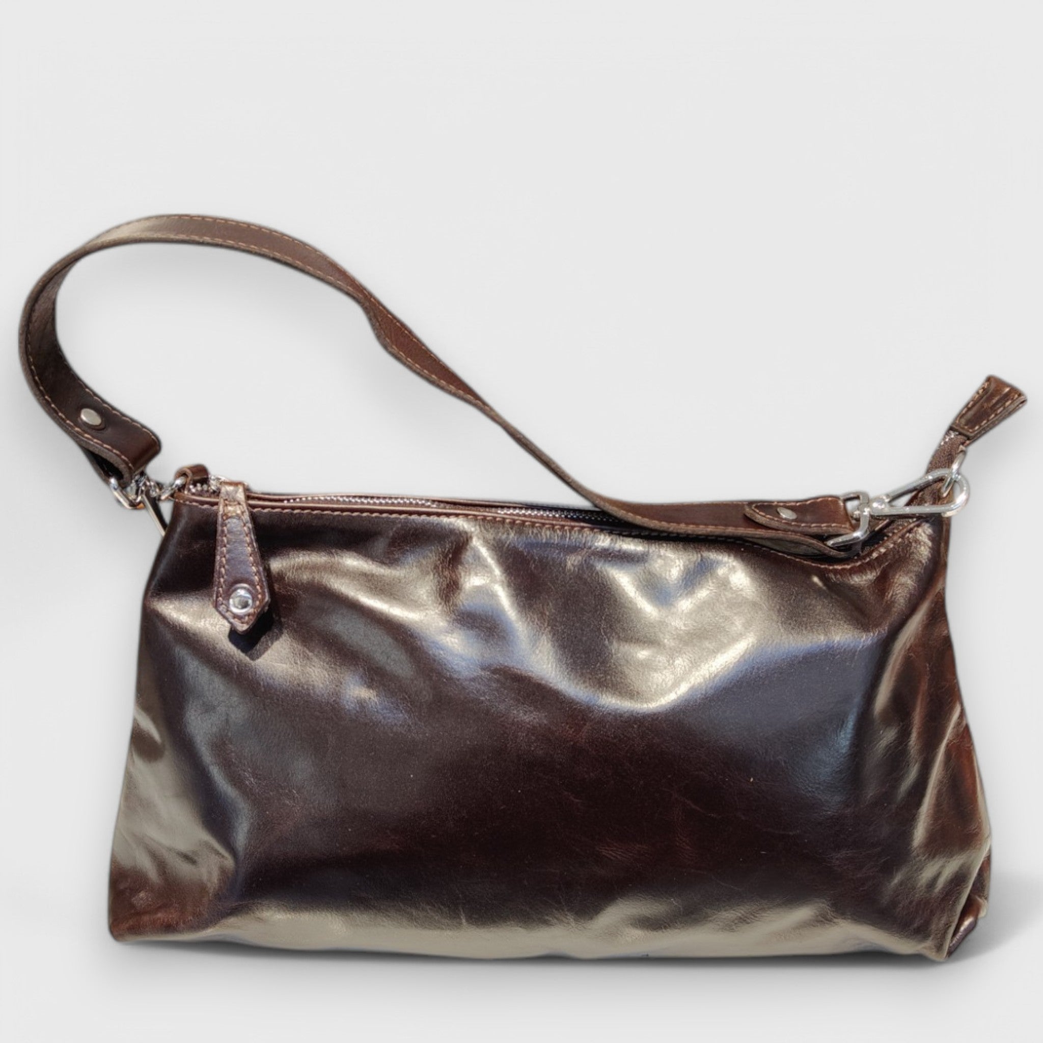 Pelletteria Pelle Nuda Milano, Artigianato Italiano, Vera pelle, Negozio Borse donna, Lorenza testa di moro