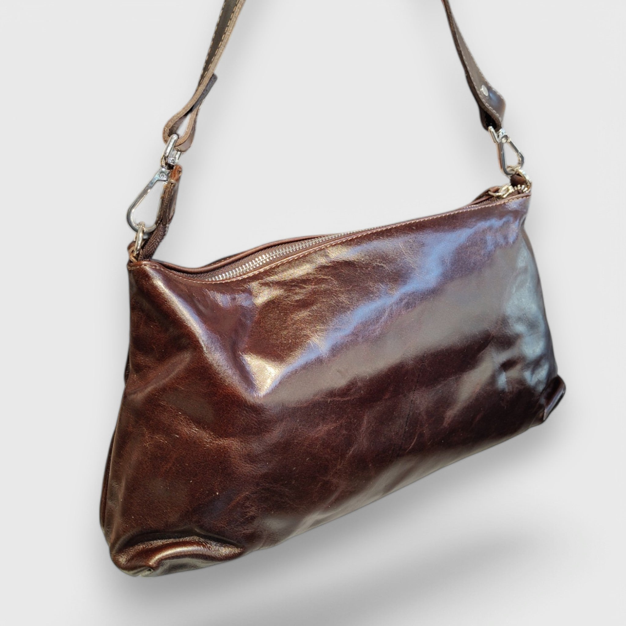 Pelletteria Pelle Nuda Milano, Artigianato Italiano, Vera pelle, Negozio Borse donna, Lorenza testa di moro