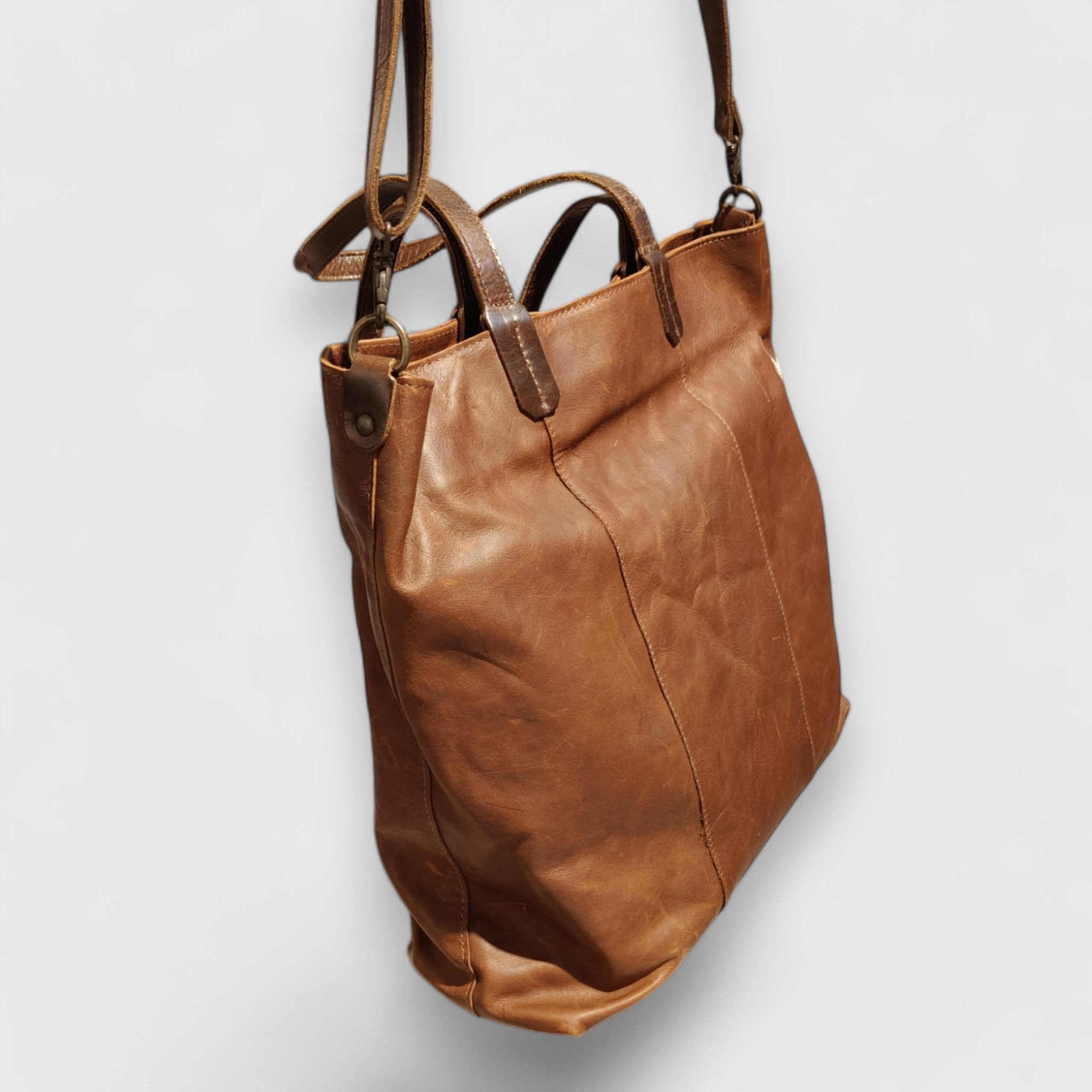 Pelletteria Pelle Nuda Milano, Vera pelle, Artigianato italiano, borsa donna, shopper Loris marrone