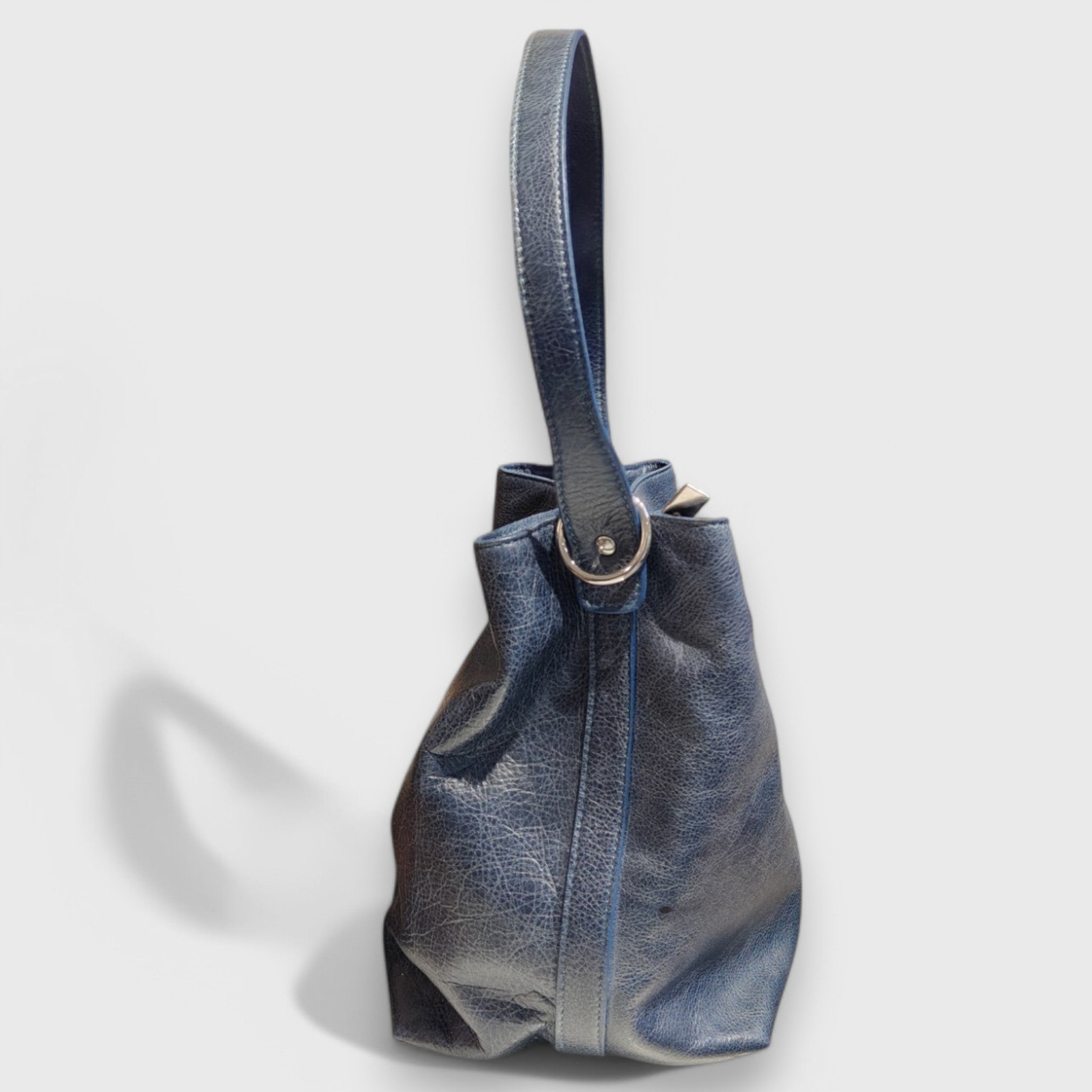 Pelletteria Pelle Nuda Milano, Vera pelle, Negozio borsa donna, artigianato italiano, Matilde blu