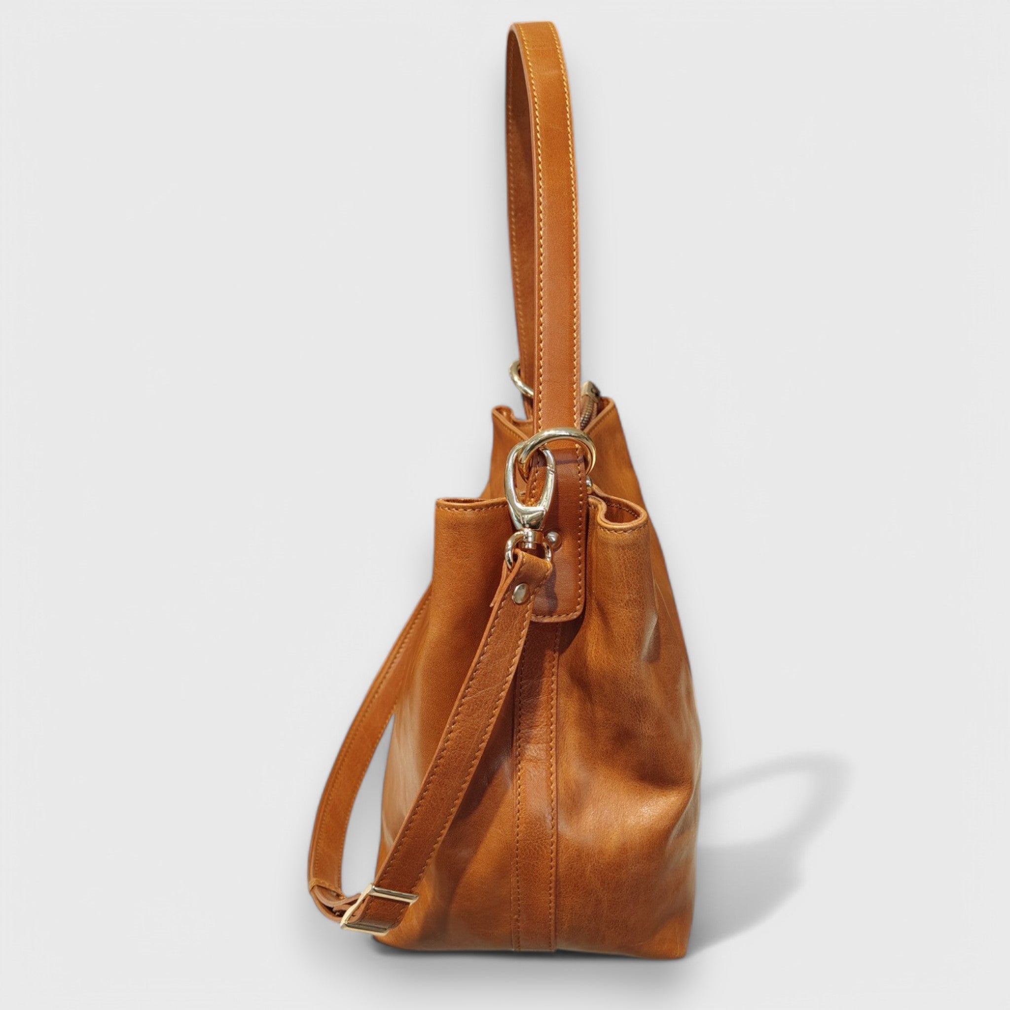 Pelletteria Pelle Nuda Milano, Artigianato italiano, Vera pelle, Negozio borse donna, Matilde marrone