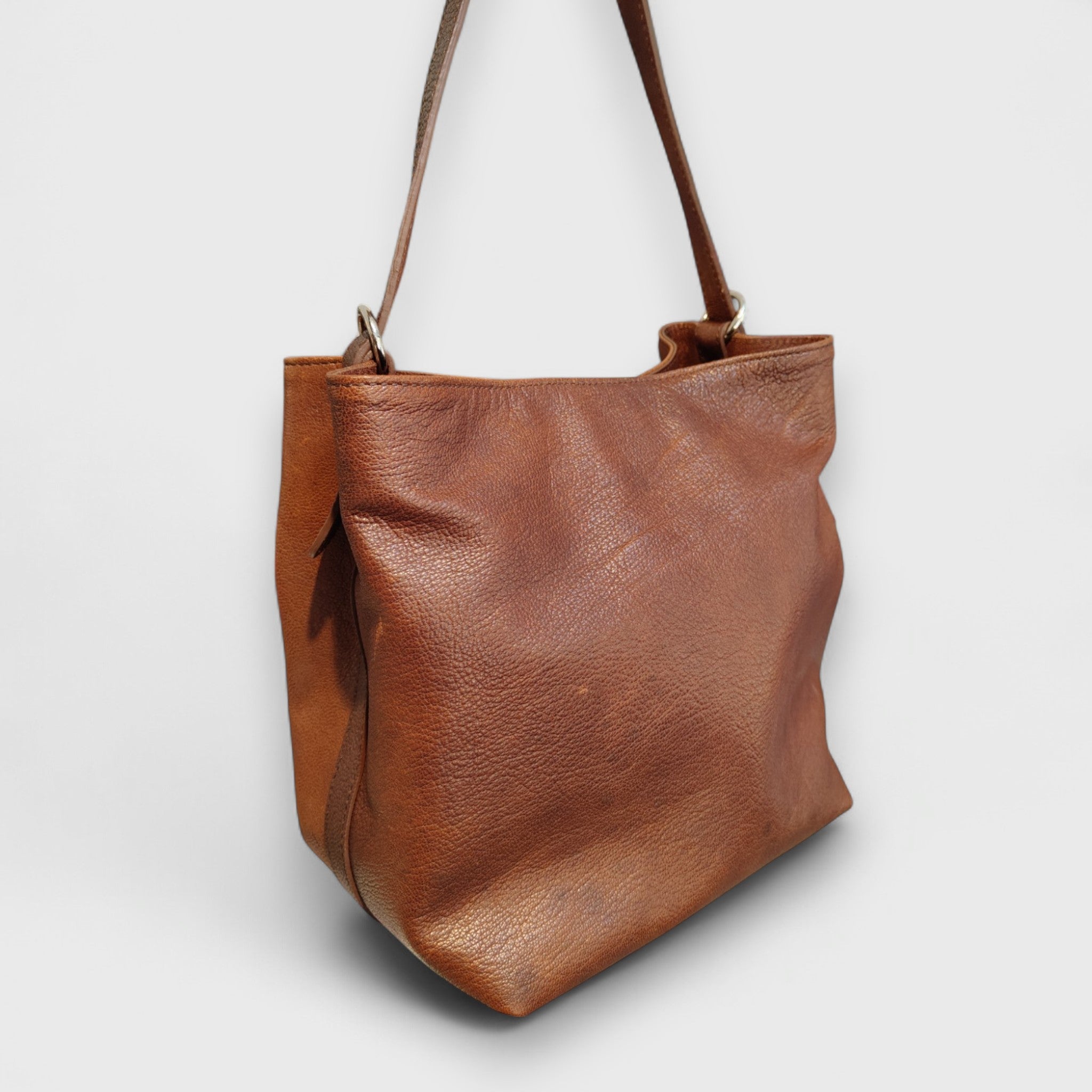 Pelletteria Pelle Nuda Milano, Artigianato italiano, Vera Pelle, Negozio borse donna, Matilde marrone