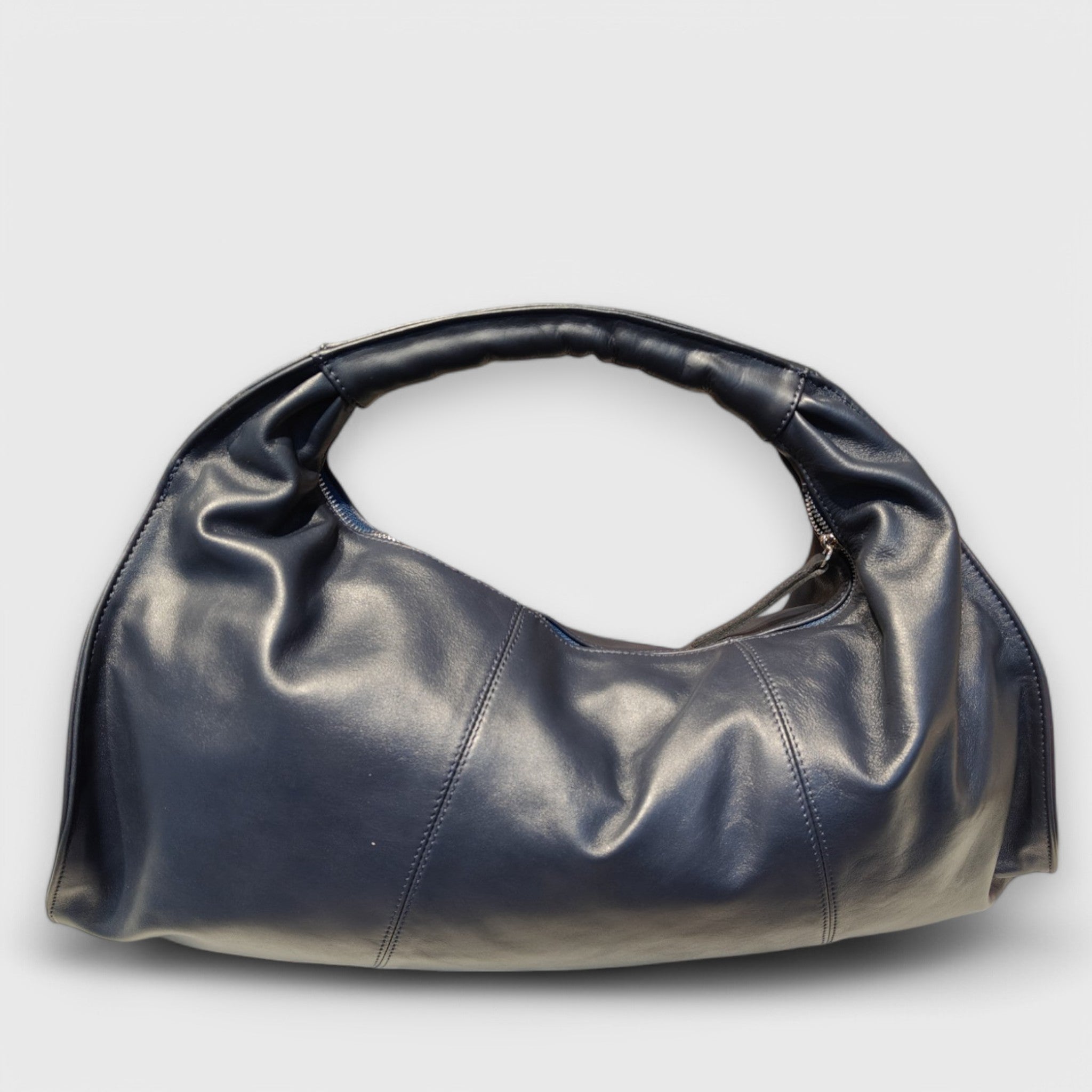 Pelletteria Pelle Nuda Milano, Artigianato Italiano, vera pelle, Negozio borse donna, Melisa blu