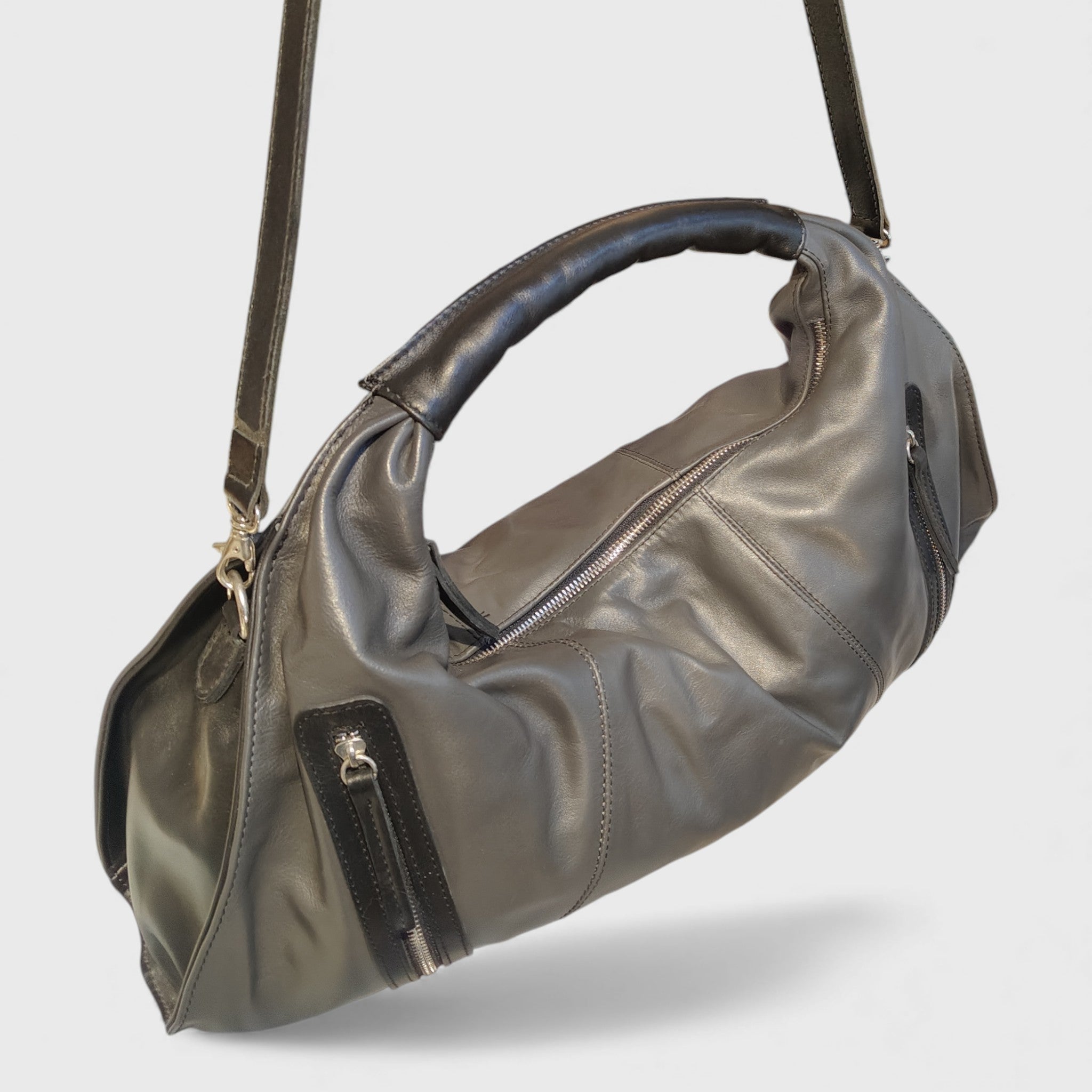 MELISA in pelle grigia