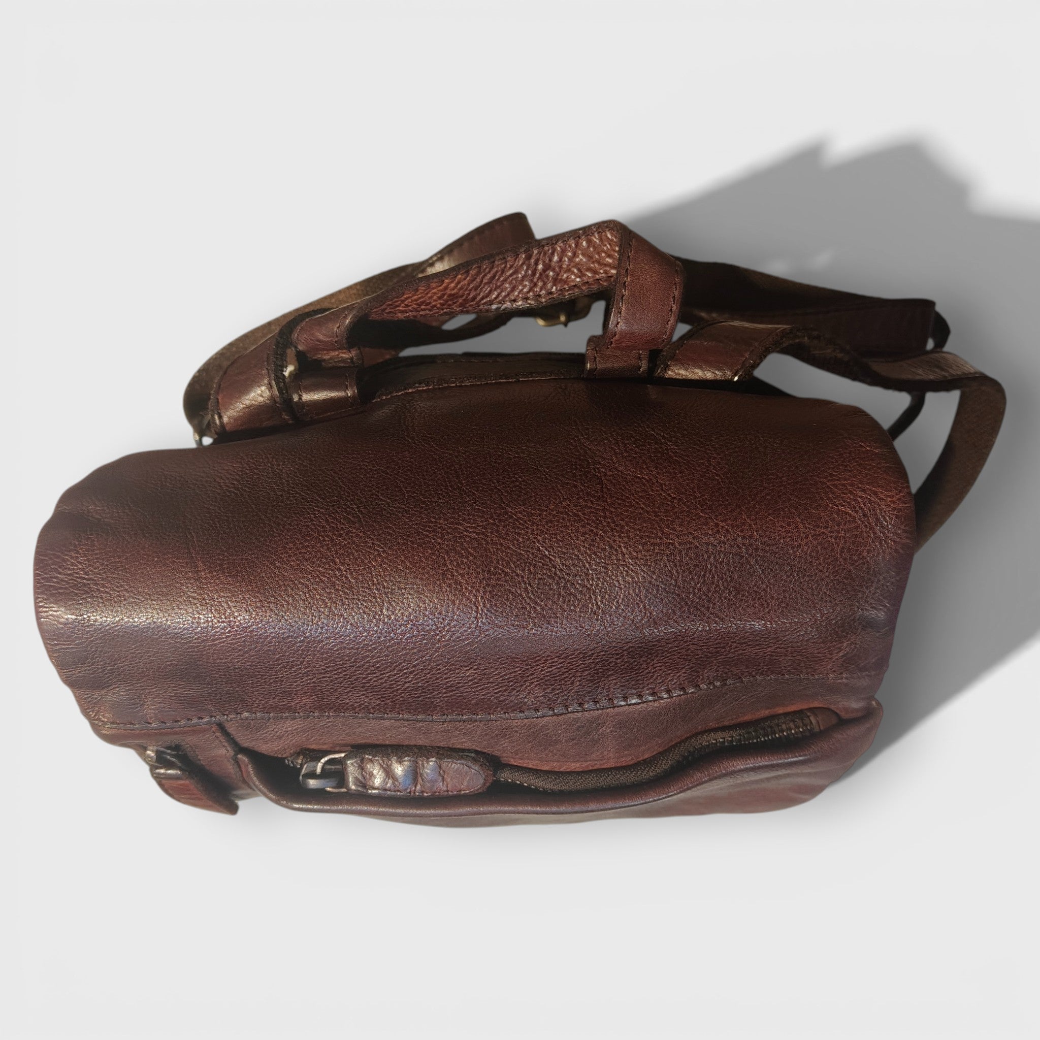 Pelletteria Pelle Nuda Milano, Artigianato Italiano, Vera pelle, Negozio borse donna, Mini zaino marrone