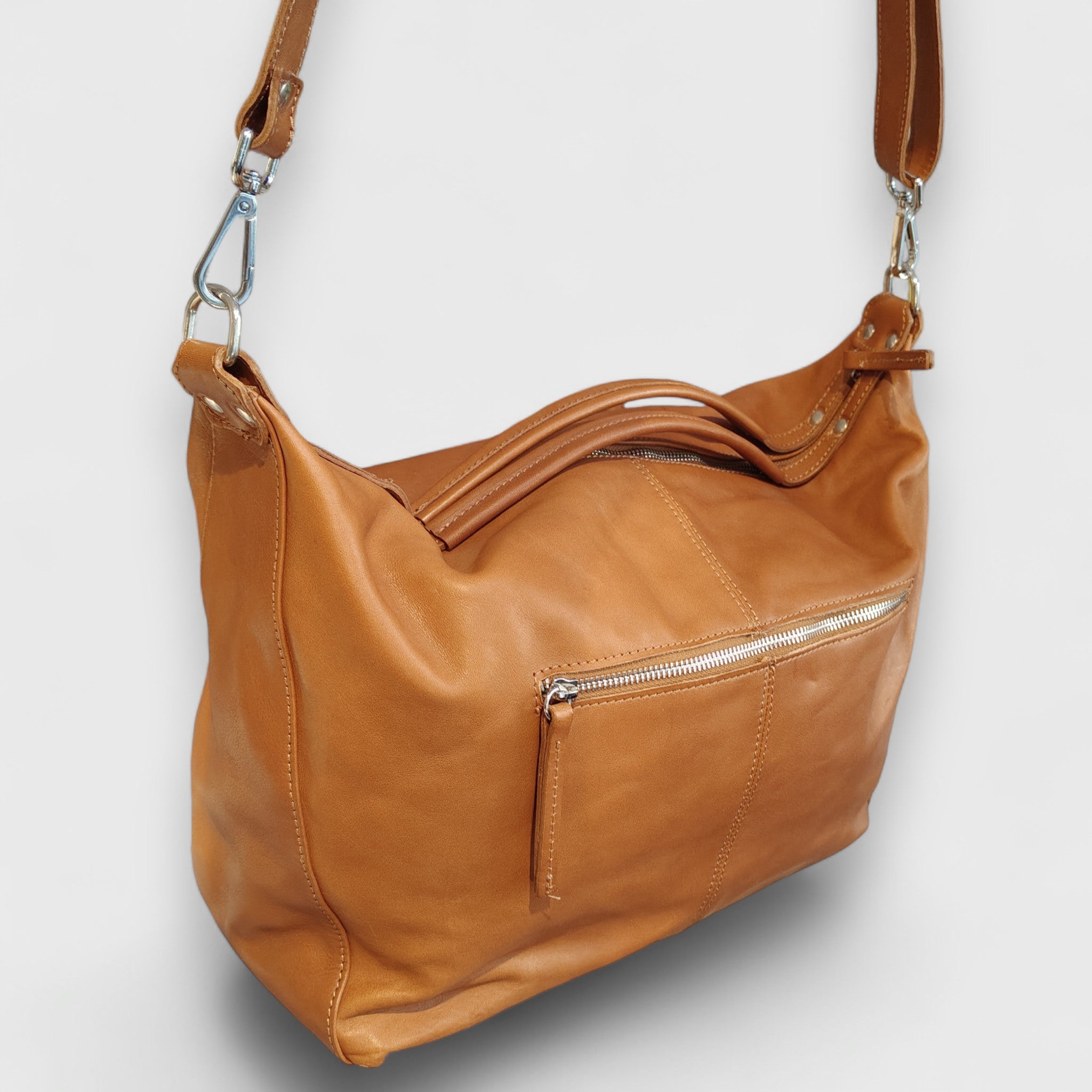 Pelletteria Pelle Nuda Milano, Artigianato Italiano, Vera pelle, Negozio borse donna, Natalia marrone