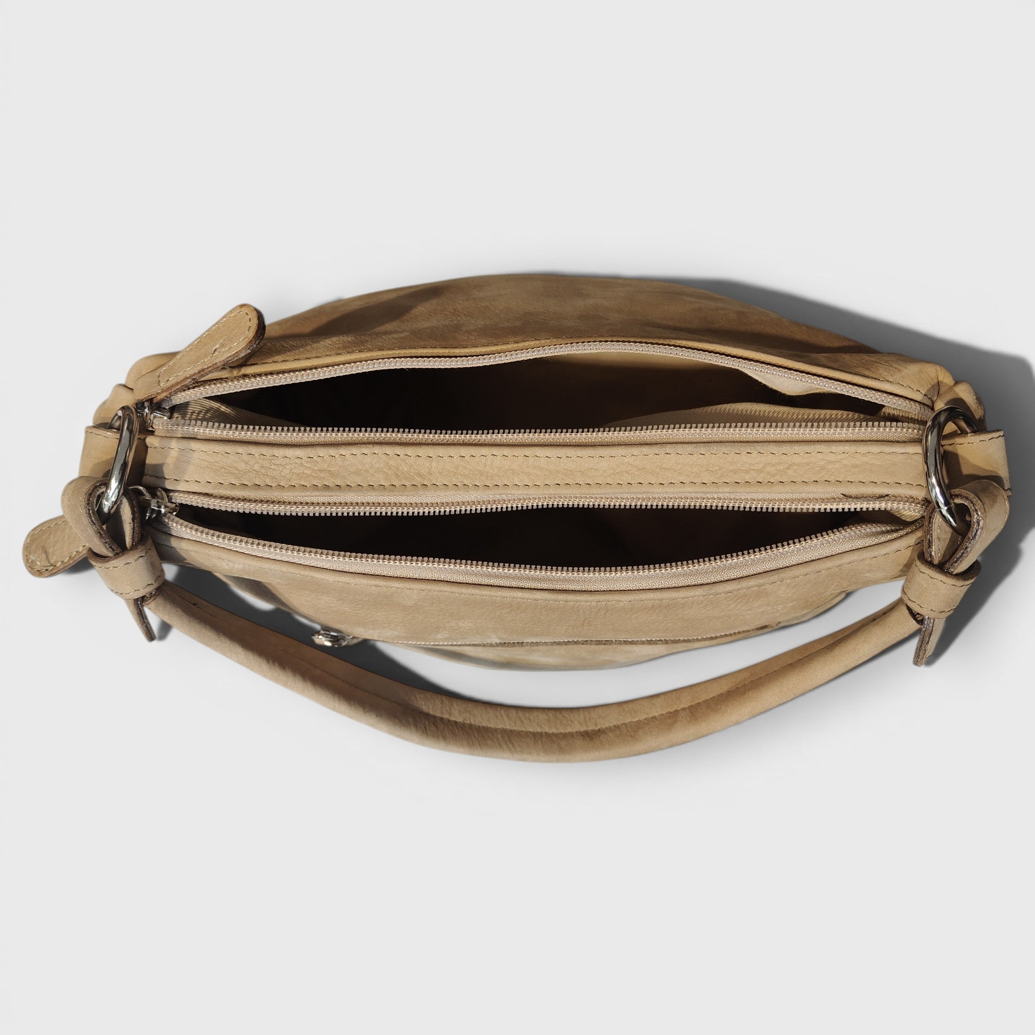Pelletteria Pelle Nuda Milano, Vera pelle italiana, Negozio borse donna, Patty nabuk beige