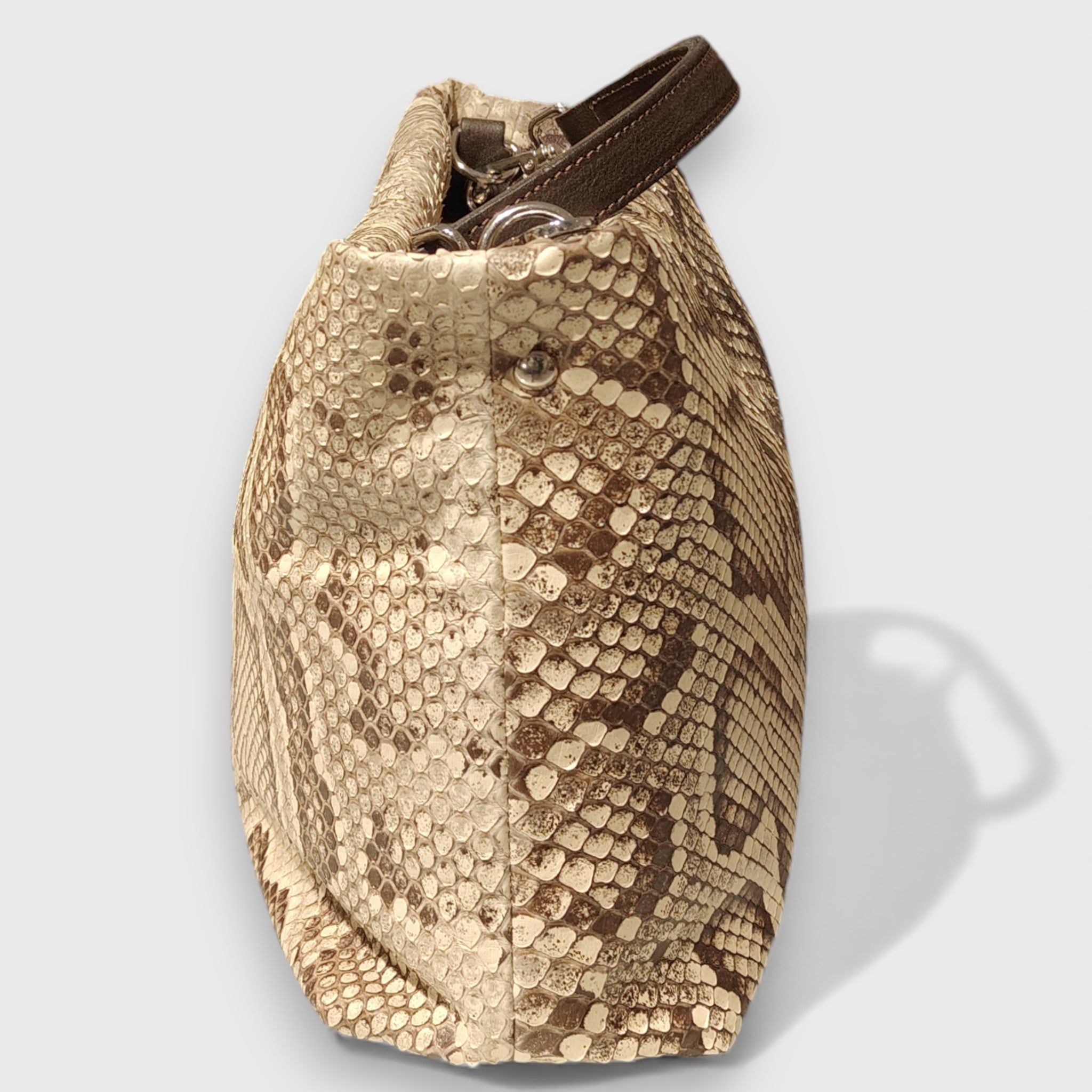 Pelletteria Pelle Nuda Milano, Artigianato Italiano, Vera pelle, Negozio Borse donna, Sara pitone