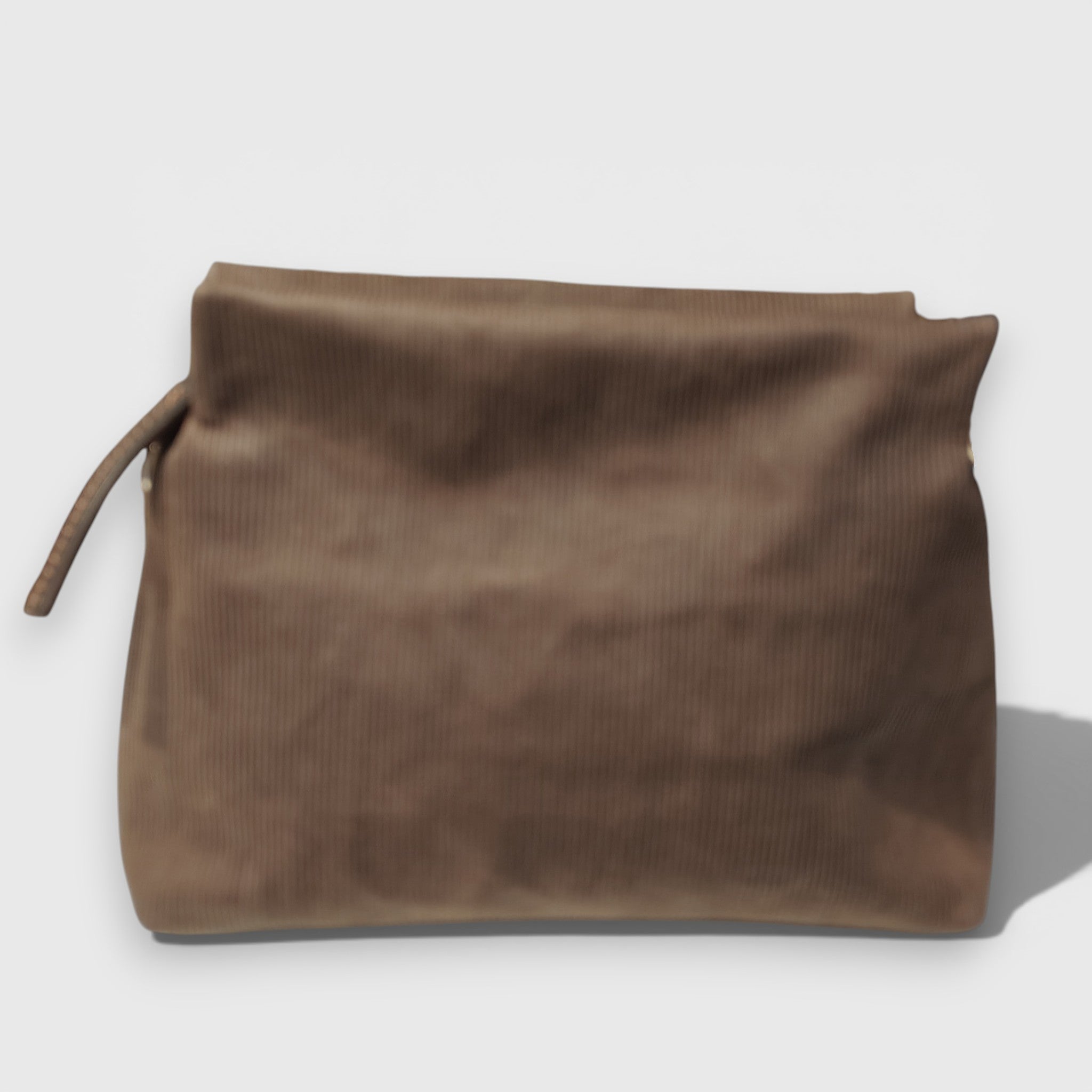 Pelletteria Pelle Nuda Milano, Artigianato italiano, Vera pelle, Negozio borse donna, Sbuffo marrone nabuk