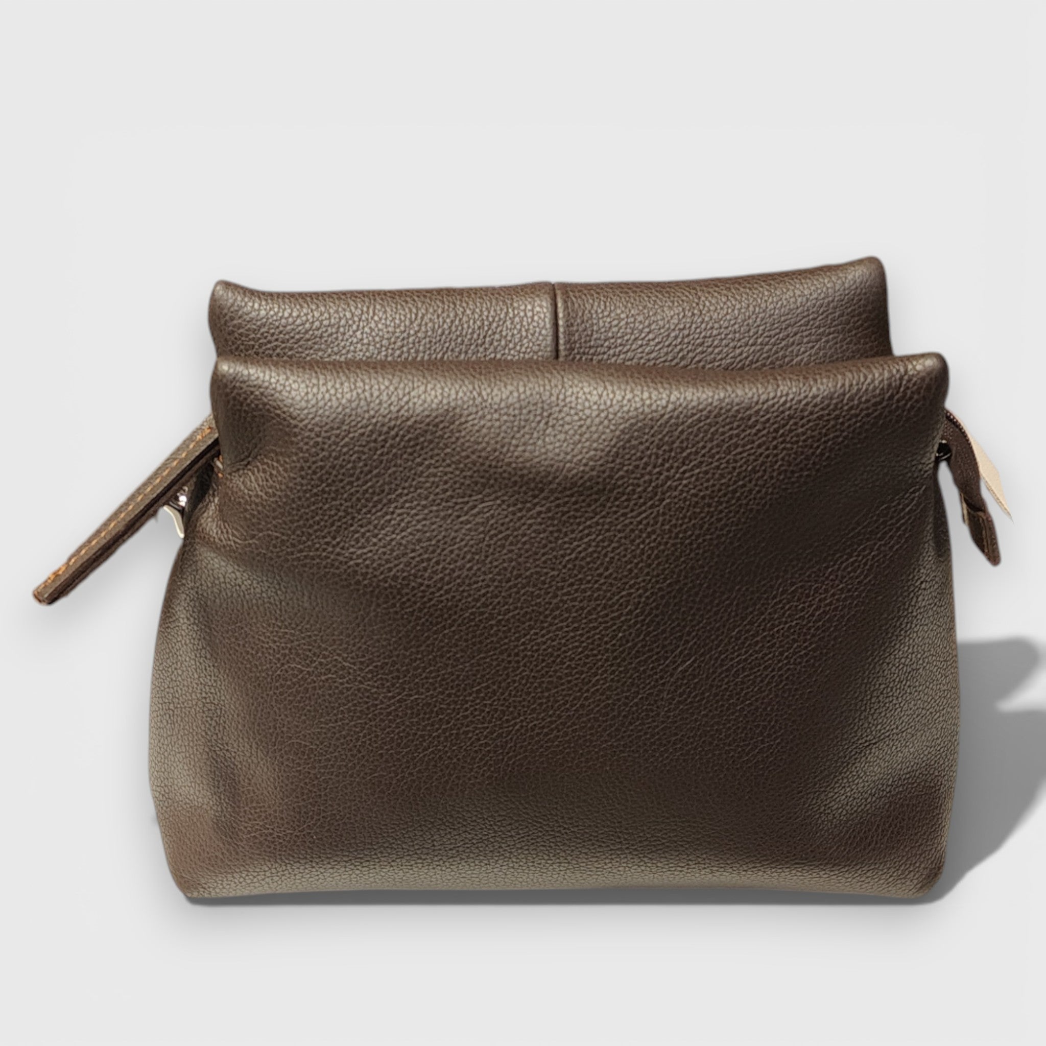 Pelletteria Pelle Nuda Milano, Artigianato Italiano, Vera pelle, Negozio borse donna, Sbuffo marrone