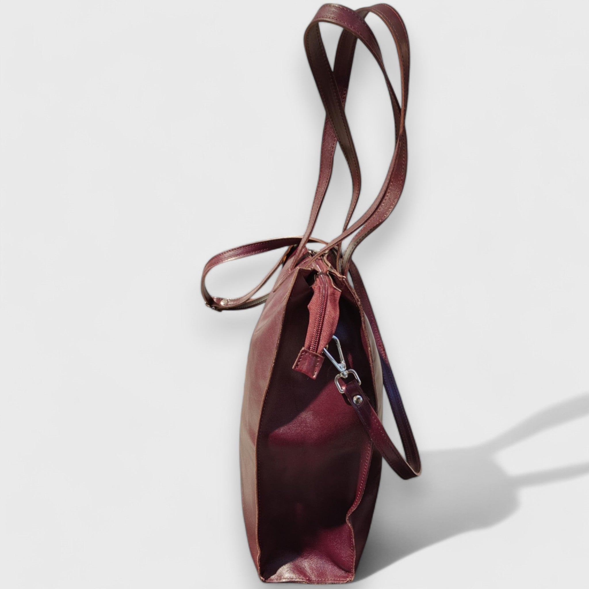 Pelletteria Pelle Nuda Milano, Artigianato italiano, vera pelle, borsa donna, shopper, Simona bordeaux