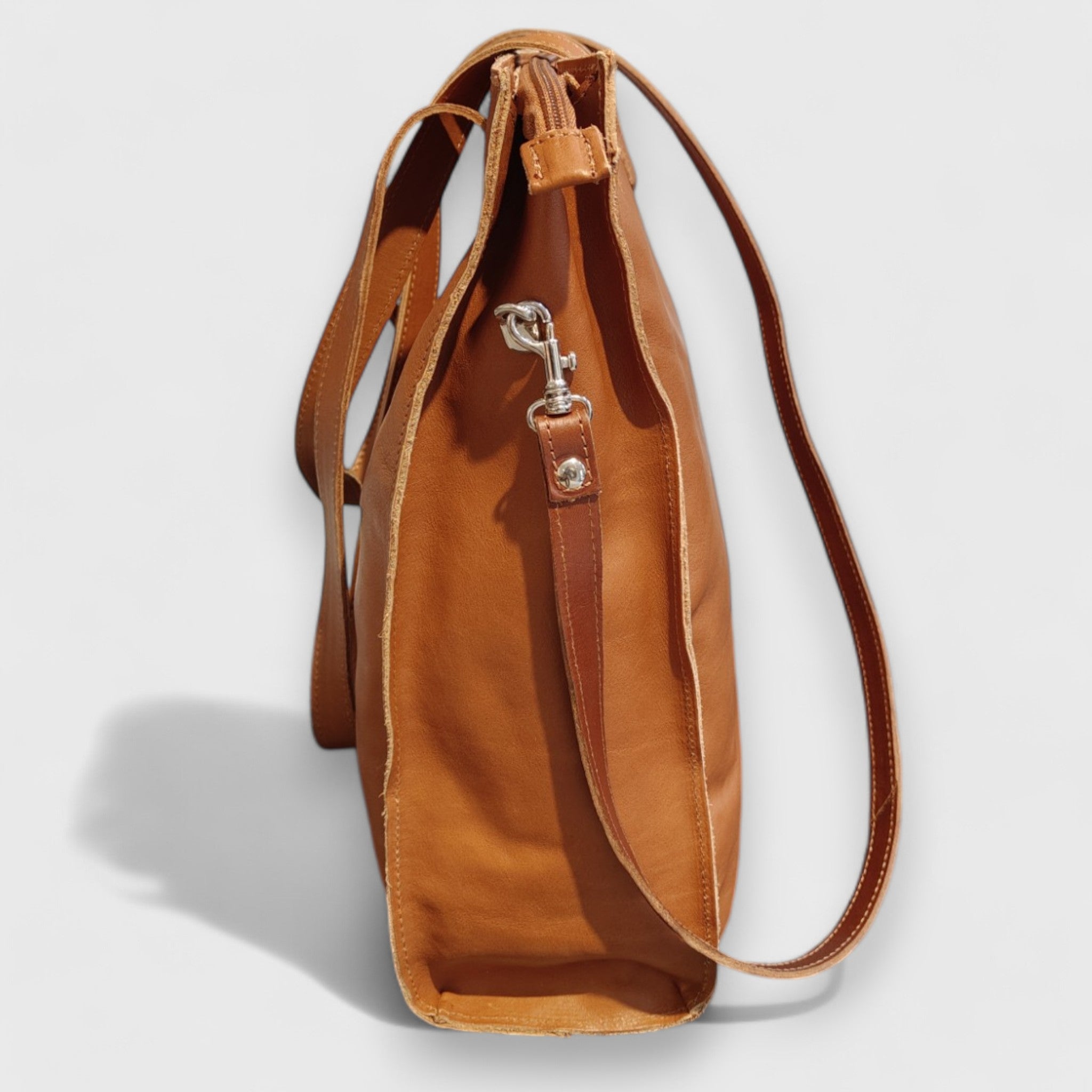 Pelletteria Pelle Nuda Milano, Artigianato italiano, vera pelle, borsa donna, shopper, Simona marrone