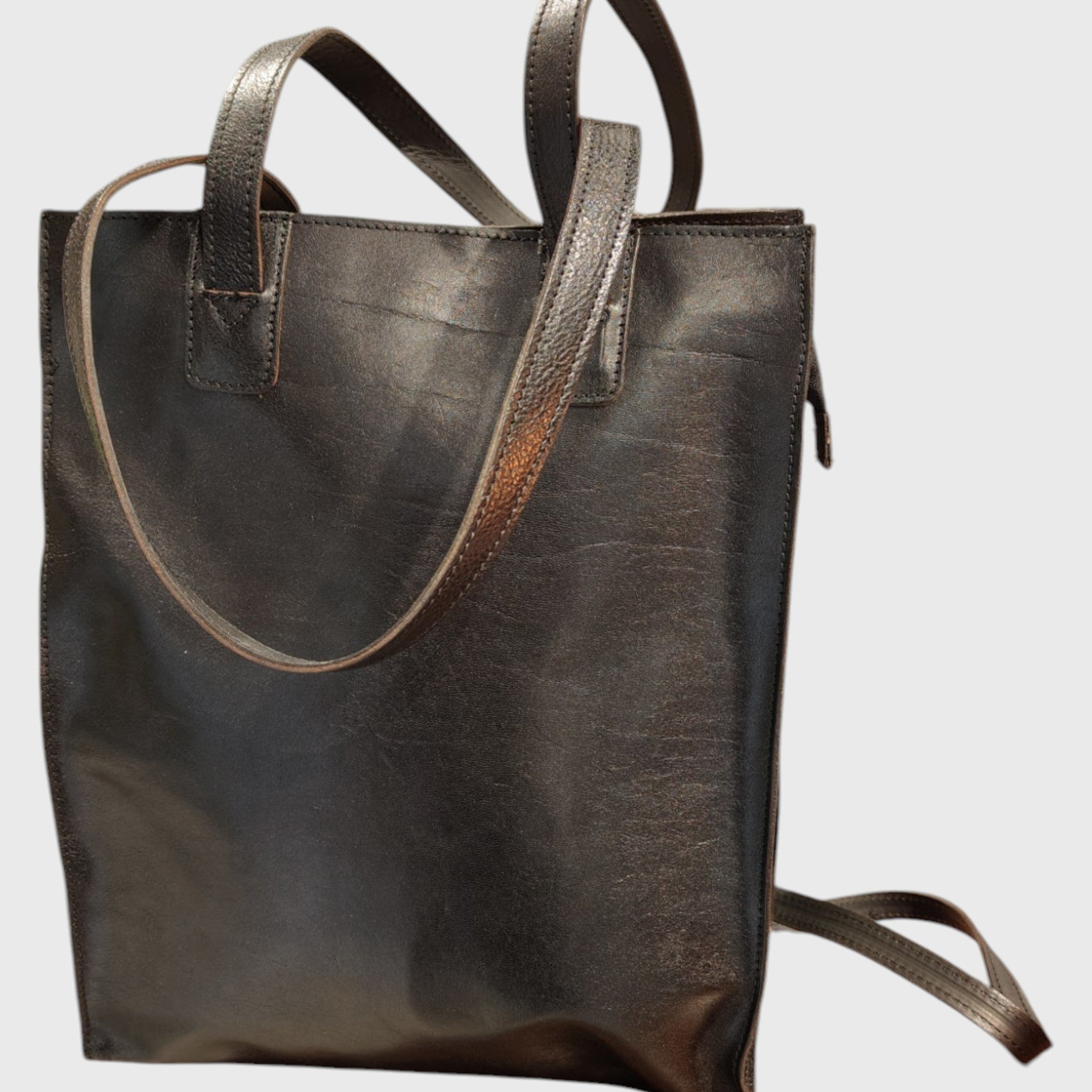 Pelletteria Pelle Nuda Milano, Artigianato italiano, vera pelle, borsa donna, shopper, Simona nero