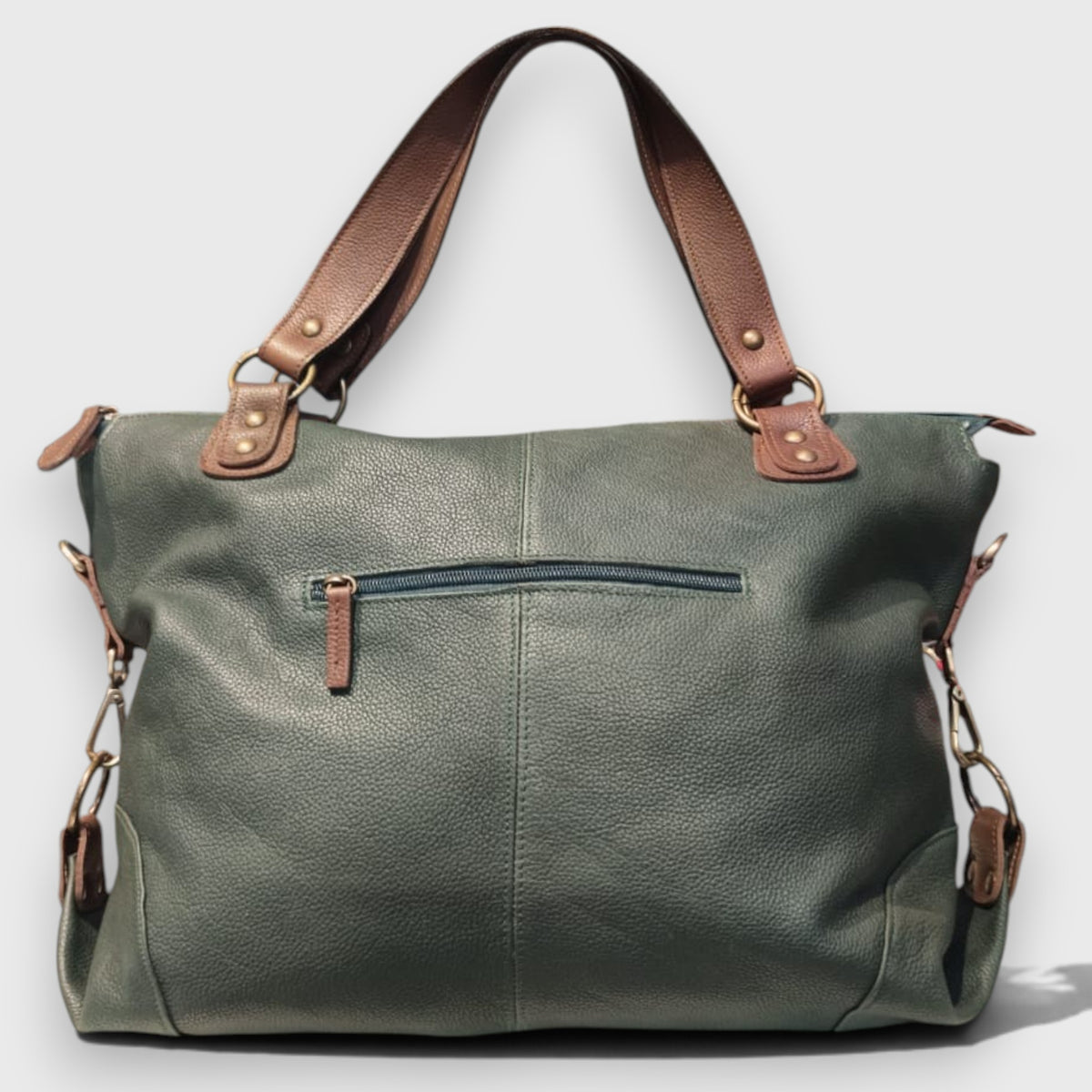Pelletteria Pelle Nuda Milano, Vera pelle Italiana, Negozio borse donna, Torino verde