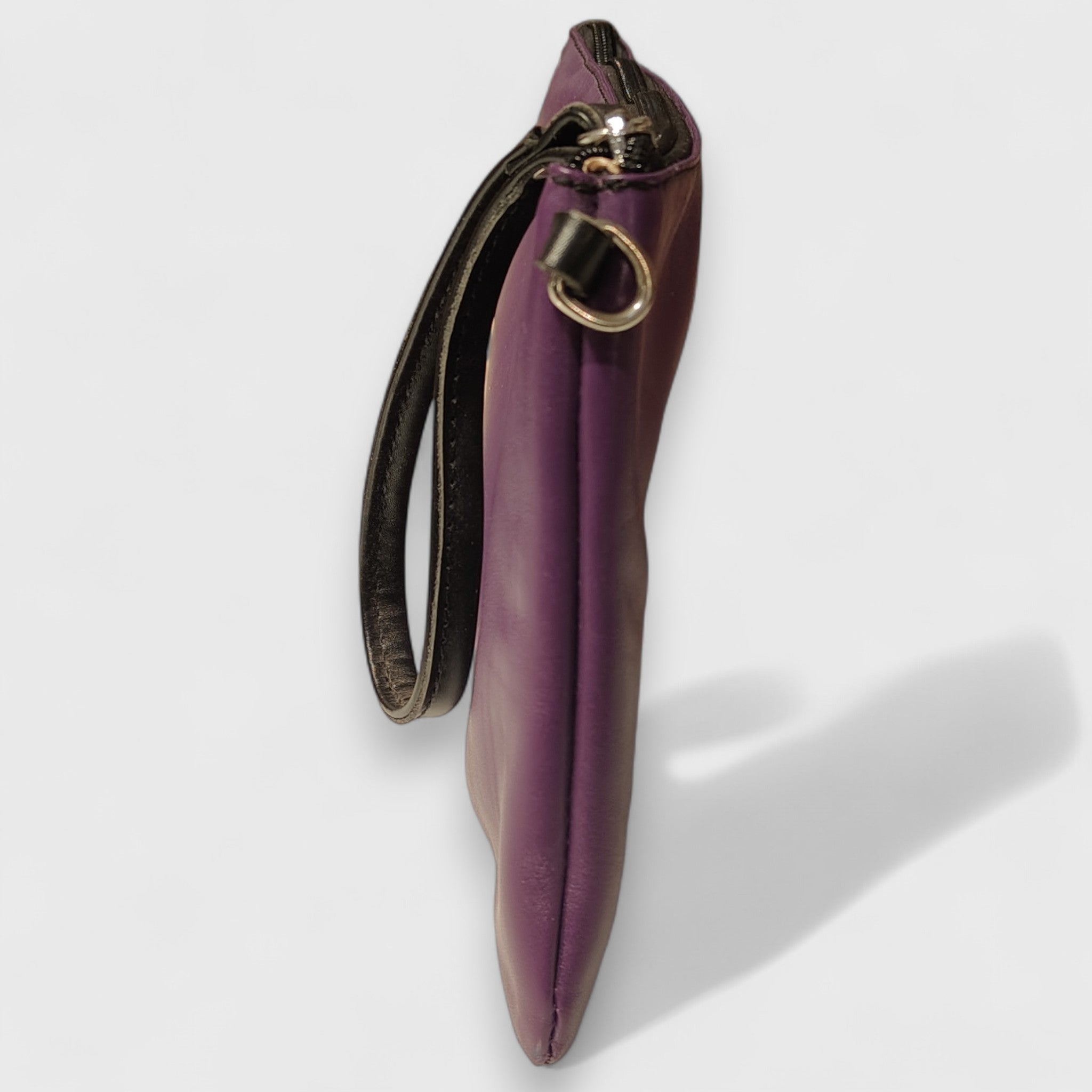 Pelletteria Pelle Nuda Milano, Artigianato Italiano, Vera Pelle, Negozio borse donna, Tracolla ASV viola