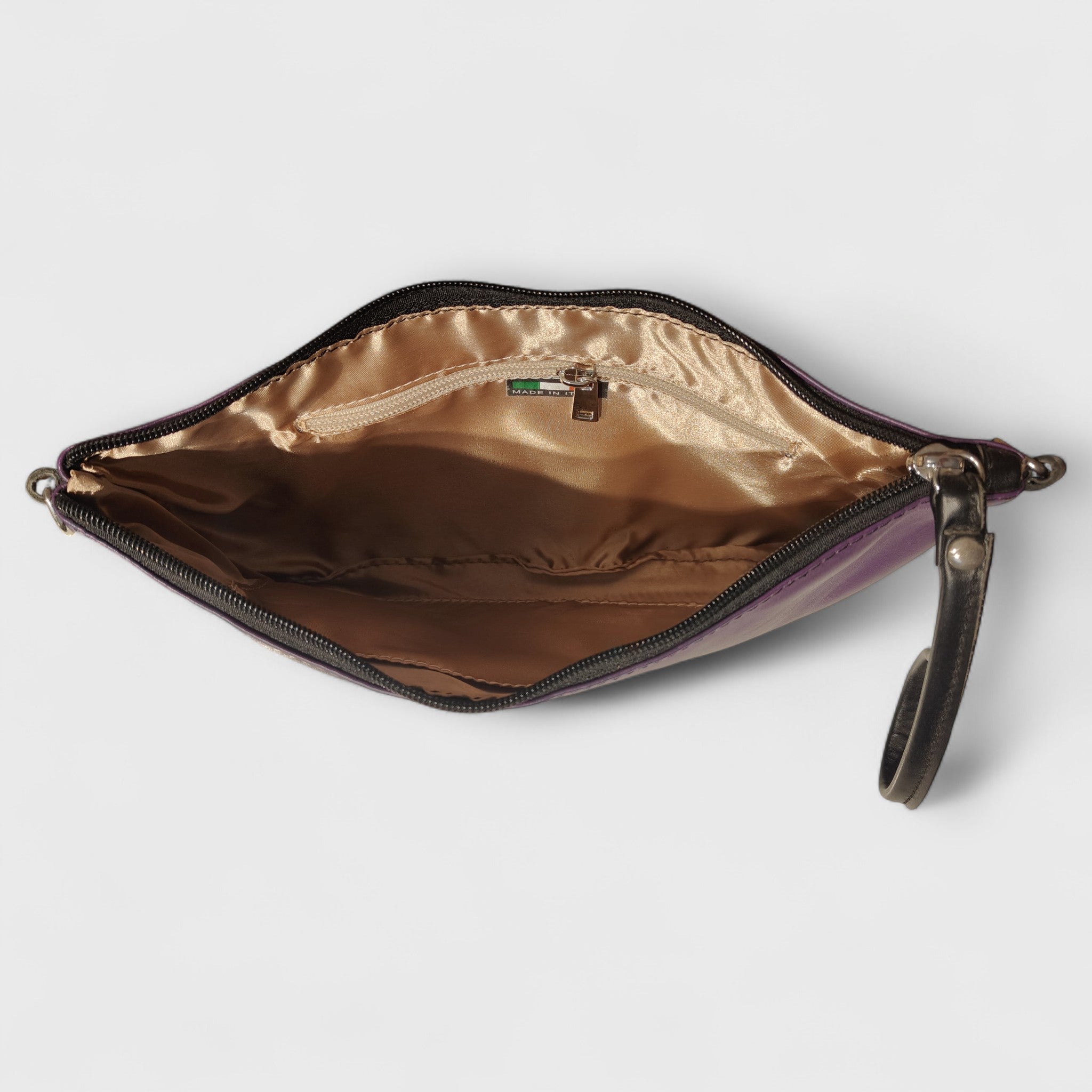 Pelletteria Pelle Nuda Milano, Artigianato Italiano, Vera Pelle, Negozio borse donna, Tracolla ASV viola