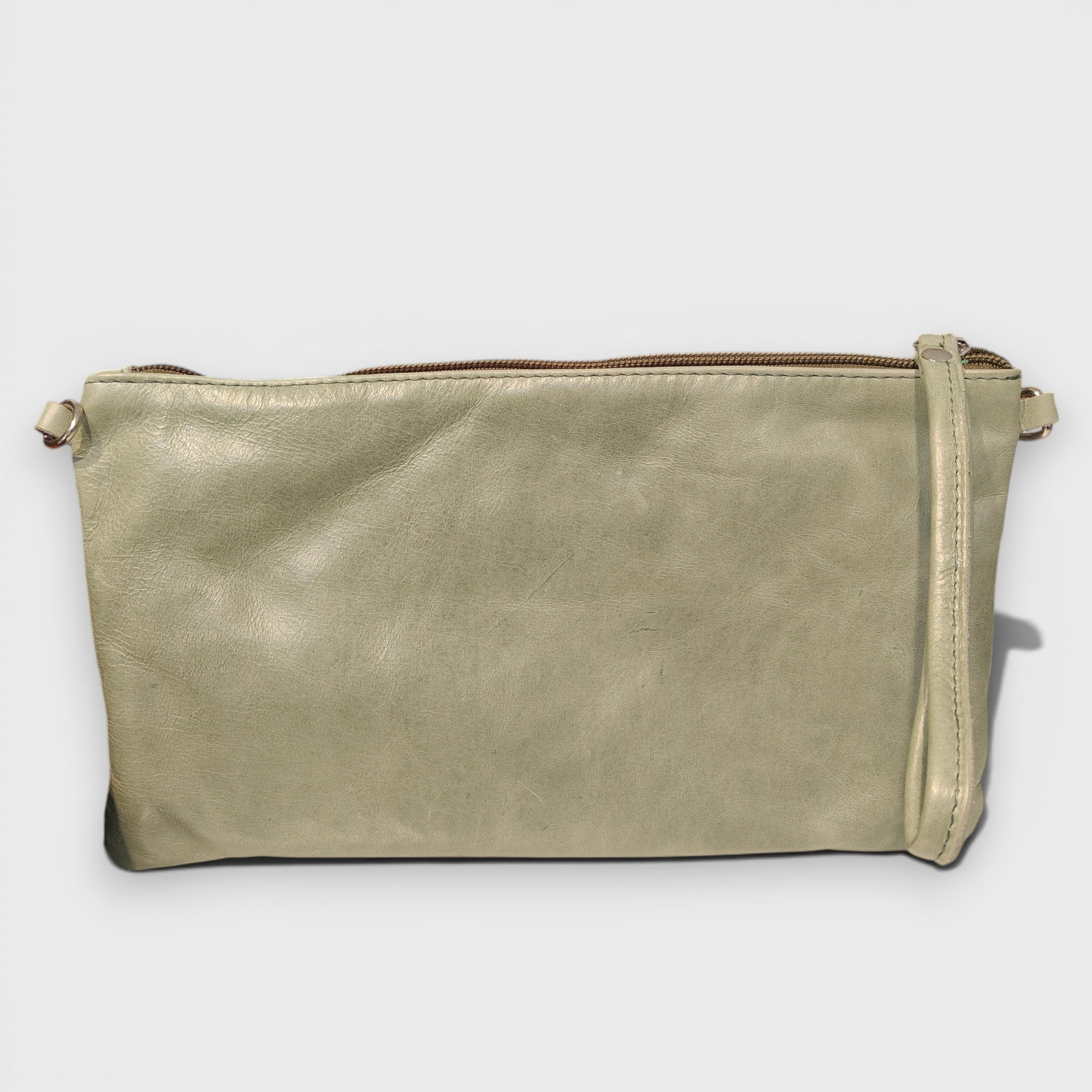 Pelletteria Pelle Nuda Milano, Vera pelle Italiana, Negozio borse donna, Tracolla ASV verde salvia