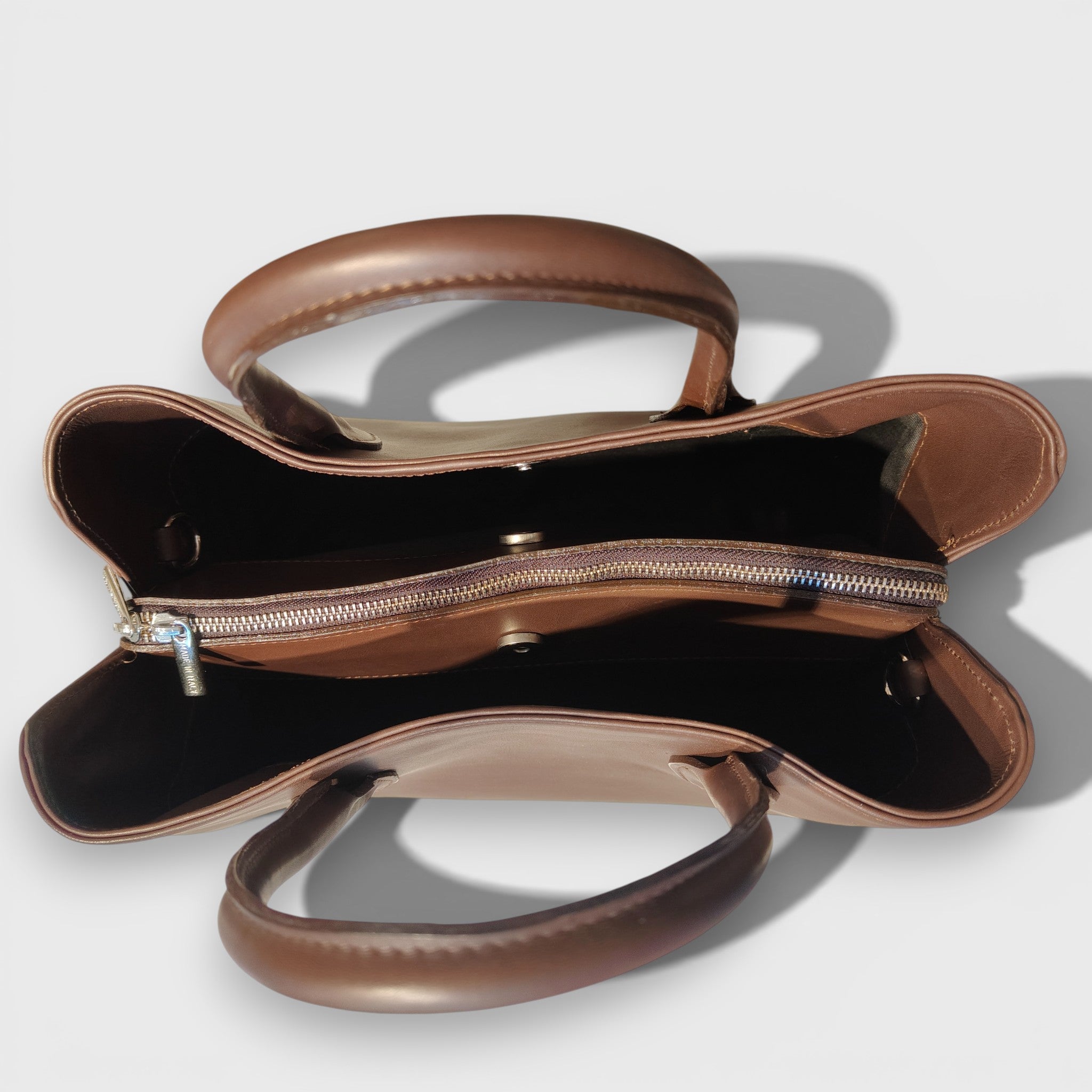 Pelletteria Pelle Nuda Milano, Artigianato Italiano, Vera pelle, Negozio borse donna, Venezia marrone