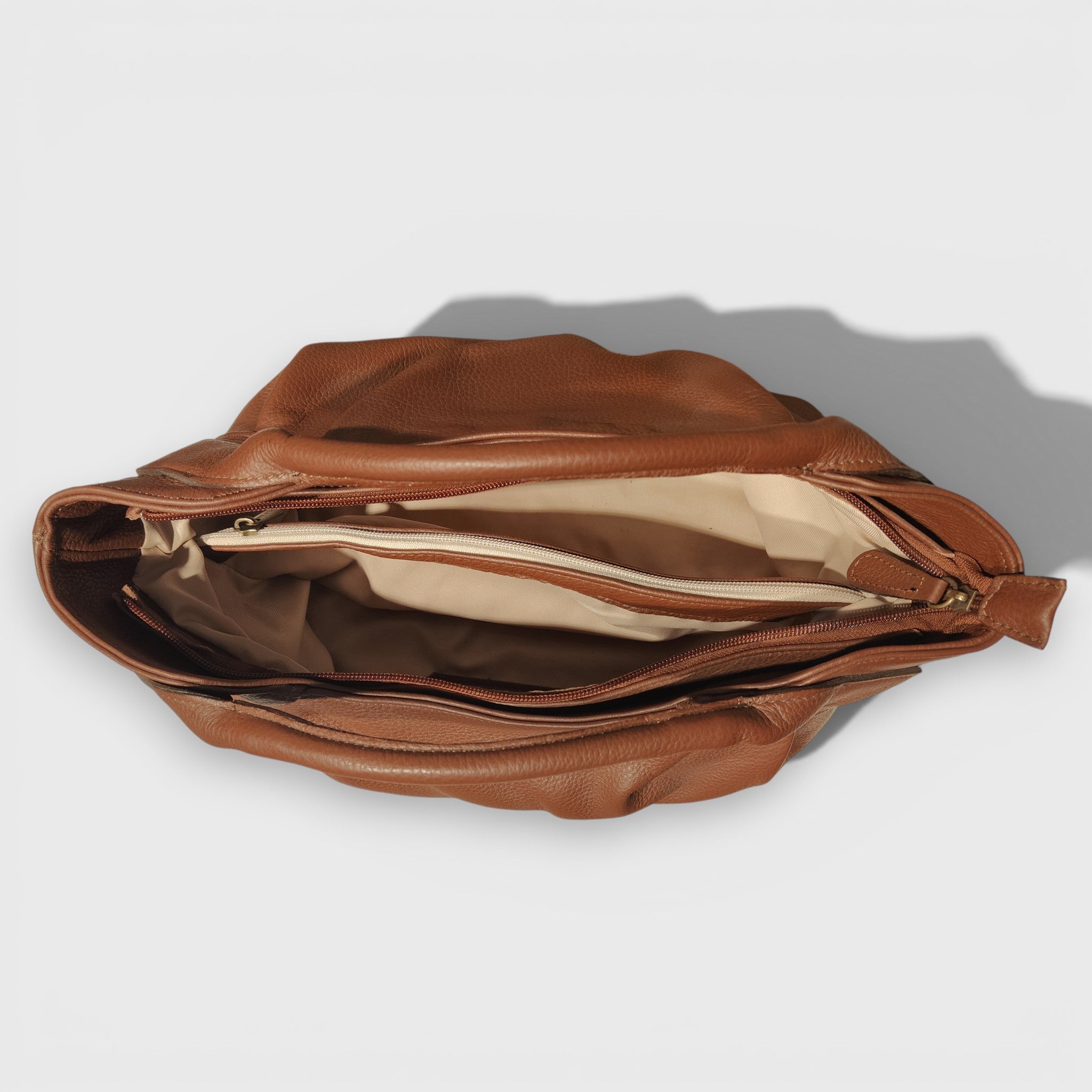 Pelletteria Pelle Nuda Milano, Artigianato Italiano, Vera pelle, Negozio borse donna, Veronica marrone