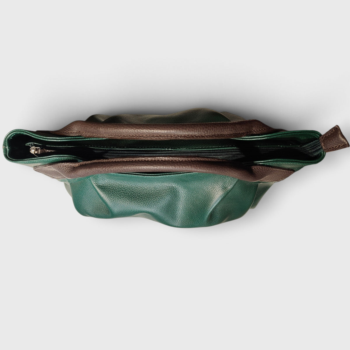 Pelletteria Pelle Nuda Milano, Vera pelle italiana, Negozio borse donna, Veronica verde
