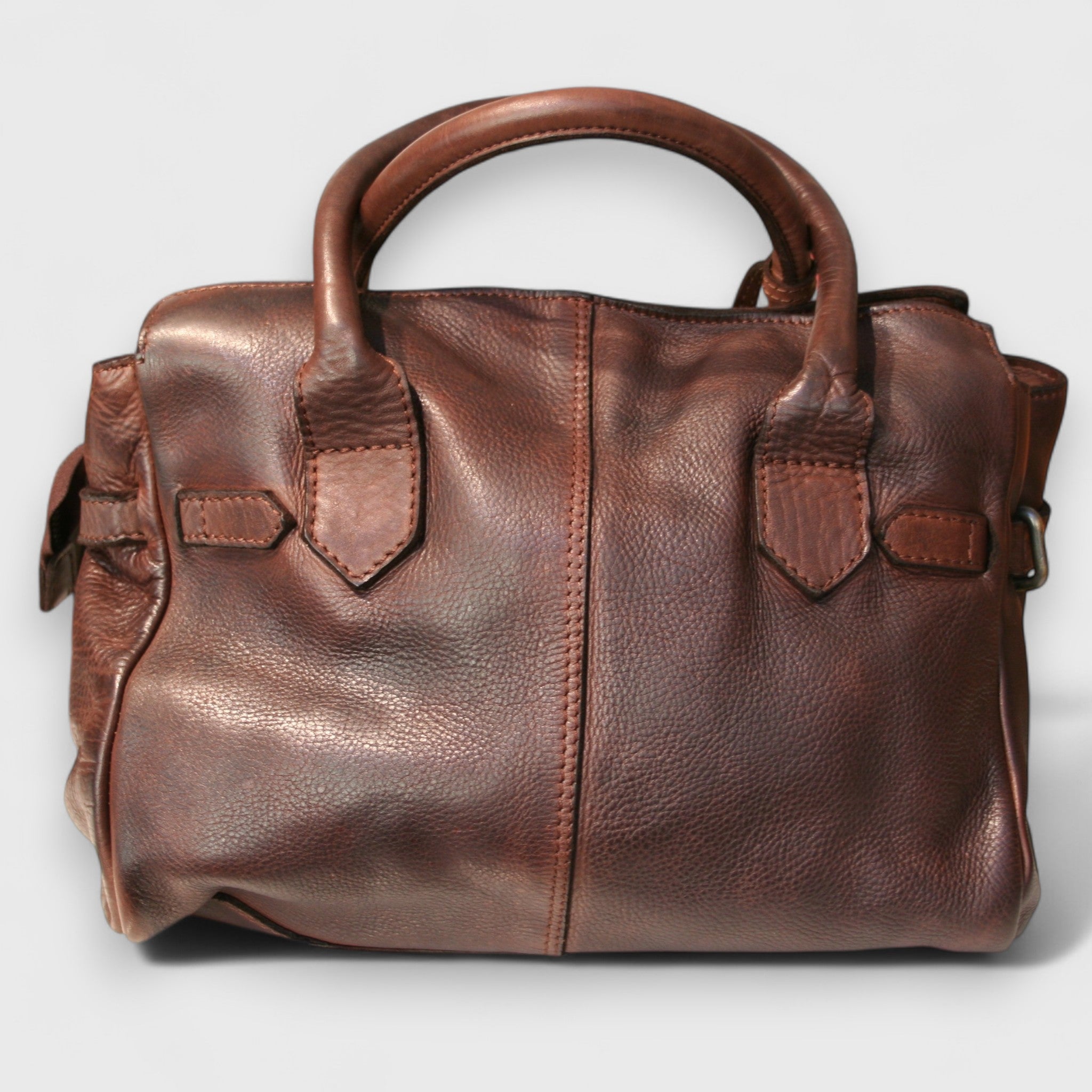 Pelletteria Pelle Nuda Milano, Artigianato Italiano, Vera pelle, Negozio borse donna, Vip cuoio lavato marrone