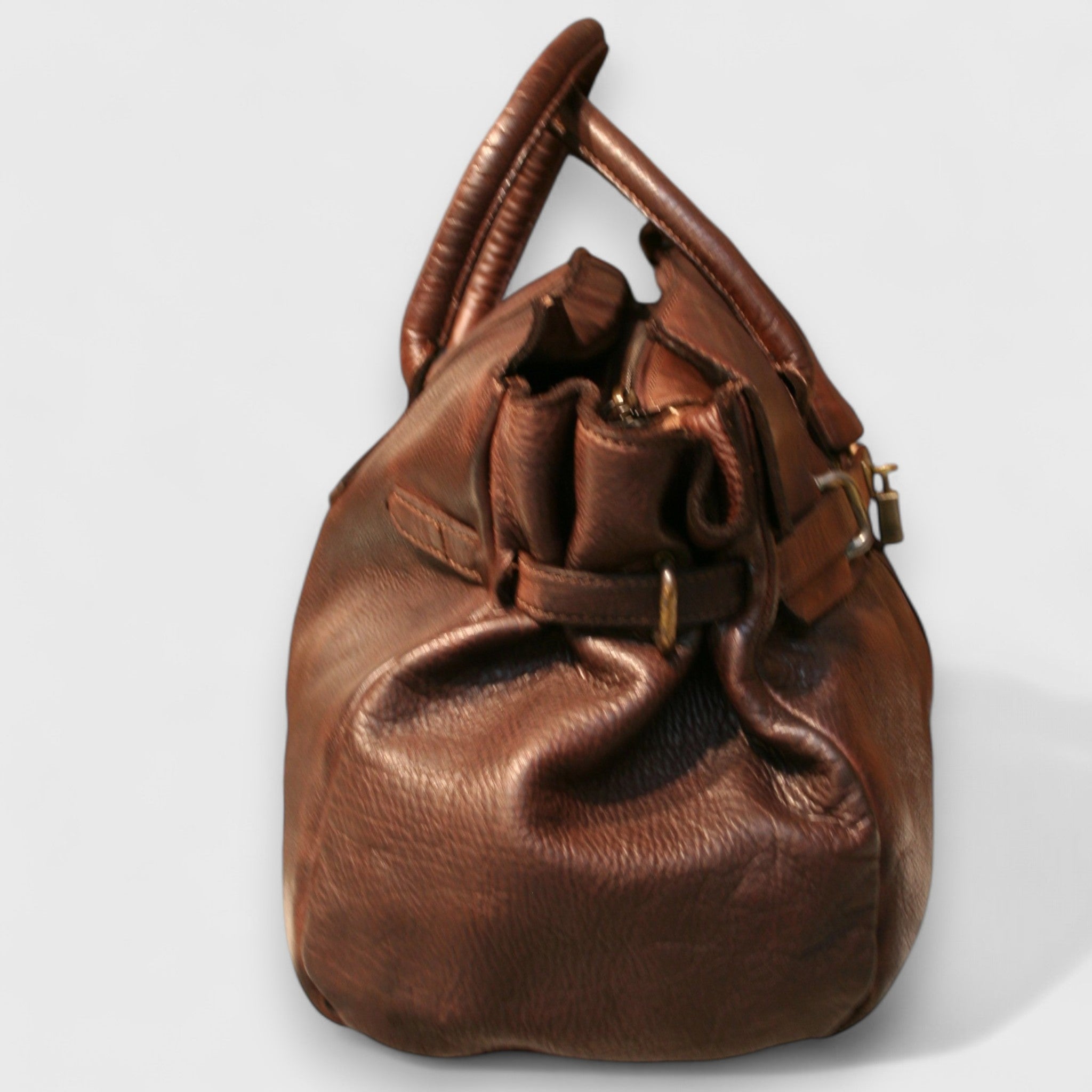 Pelletteria Pelle Nuda Milano, Artigianato Italiano, Vera pelle, Negozio borse donna, Vip cuoio lavato marrone