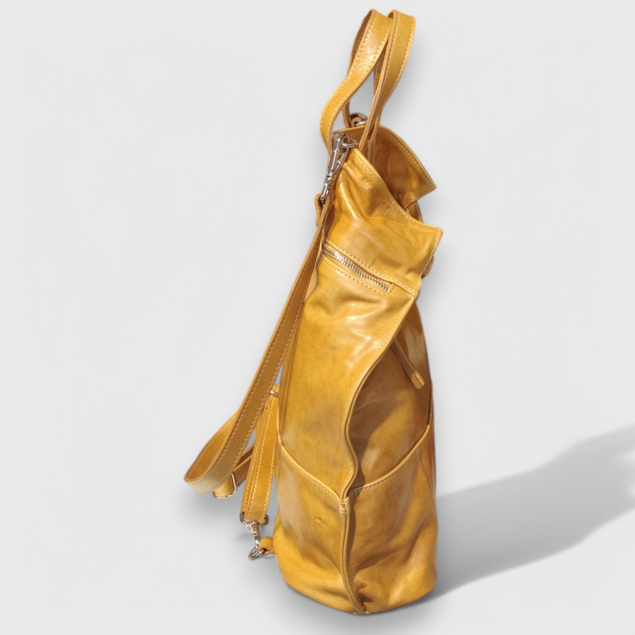Pelletteria Pelle Nuda Milano, Artigianato Italiano, Vera pelle, Negozio borse donna, Zaino Angoli giallo
