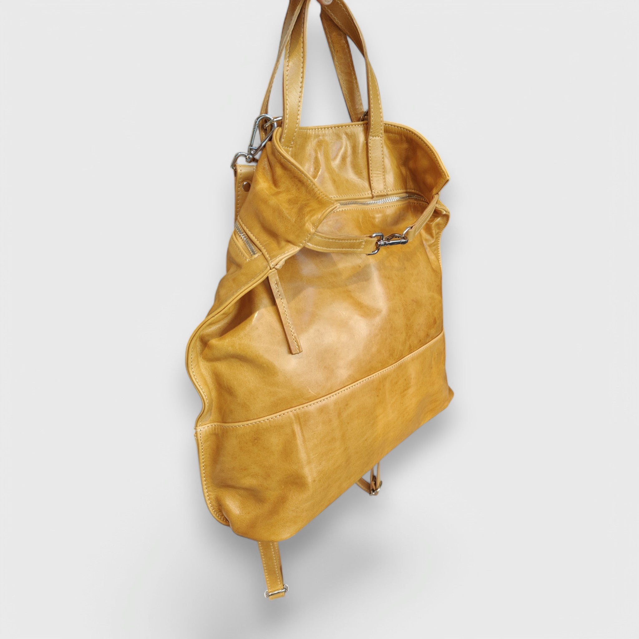 Pelletteria Pelle Nuda Milano, Artigianato Italiano, Vera pelle, Negozio borse donna, Zaino Angoli giallo