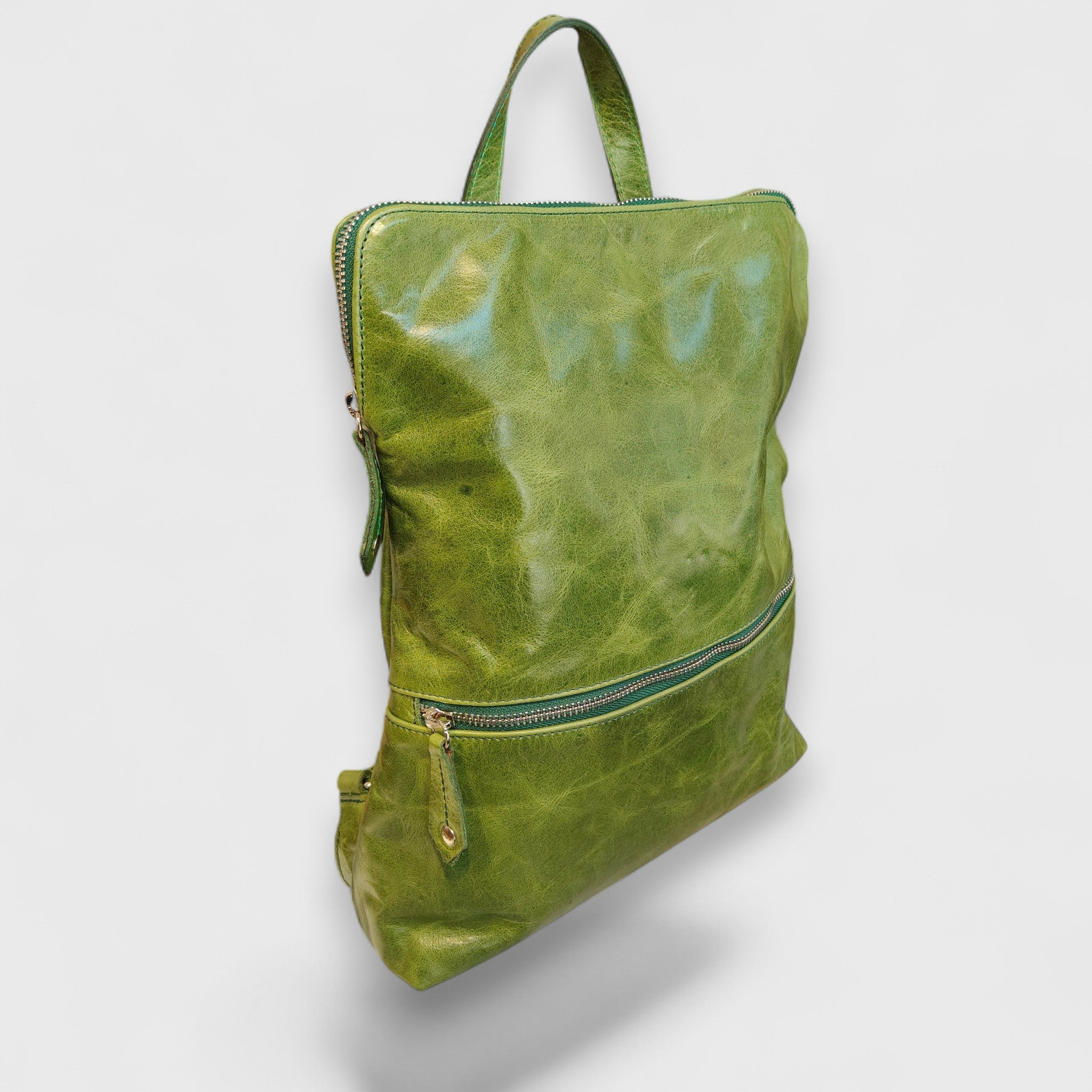 Pelletteria Pelle Nuda Milano, Vera pelle italiana, Negozio borse donna, Zaino Genova verde