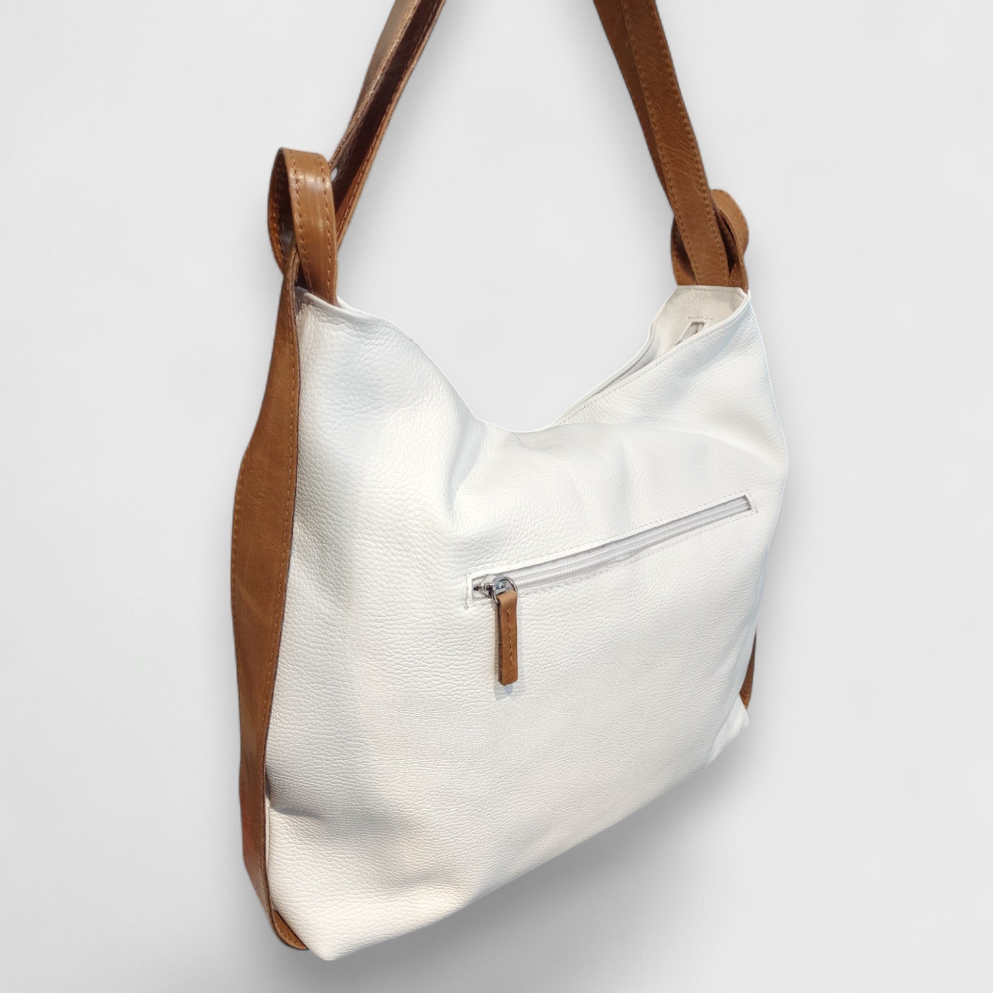 Pelletteria Pelle Nuda Milano, Artigianato Italiano, Vera Pelle, Negozio borse donna, Zaino Roma bianco