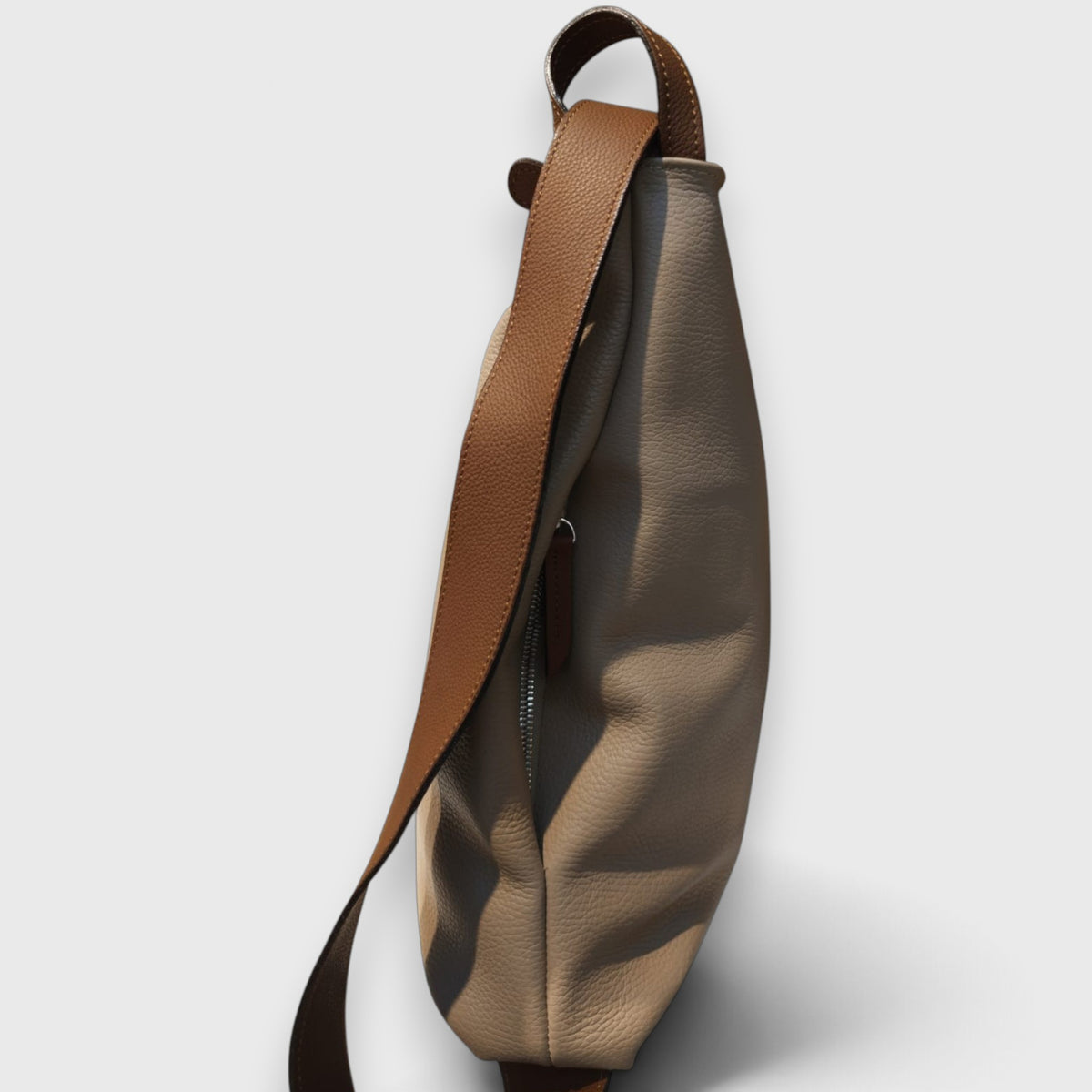 Pelletteria Pelle Nuda Milano, Vera pelle Italiana, Negozio borse donna, Zaino Roma beige