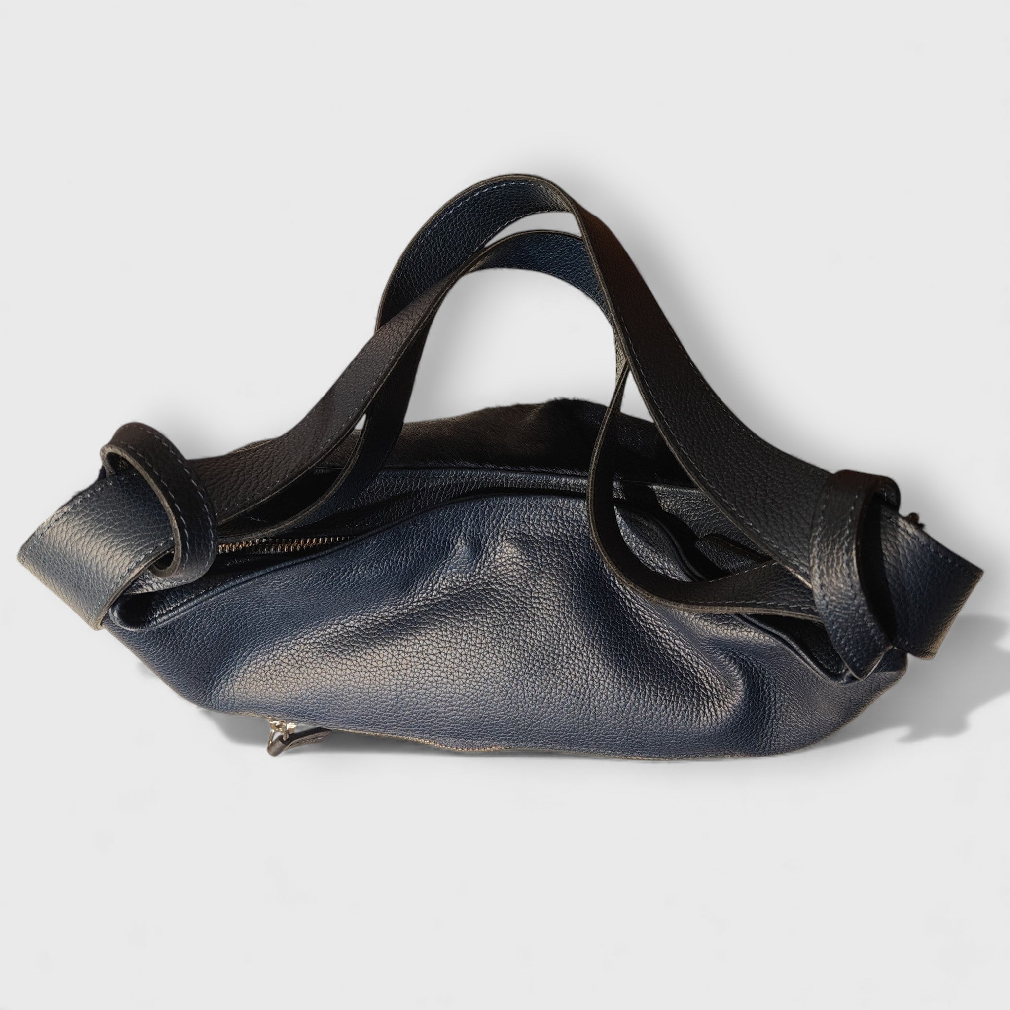 Pelletteria Pelle Nuda Milano, Artigianato italiano, Vera pelle, Negozio borse donna, Zaino Roma cavallino blu