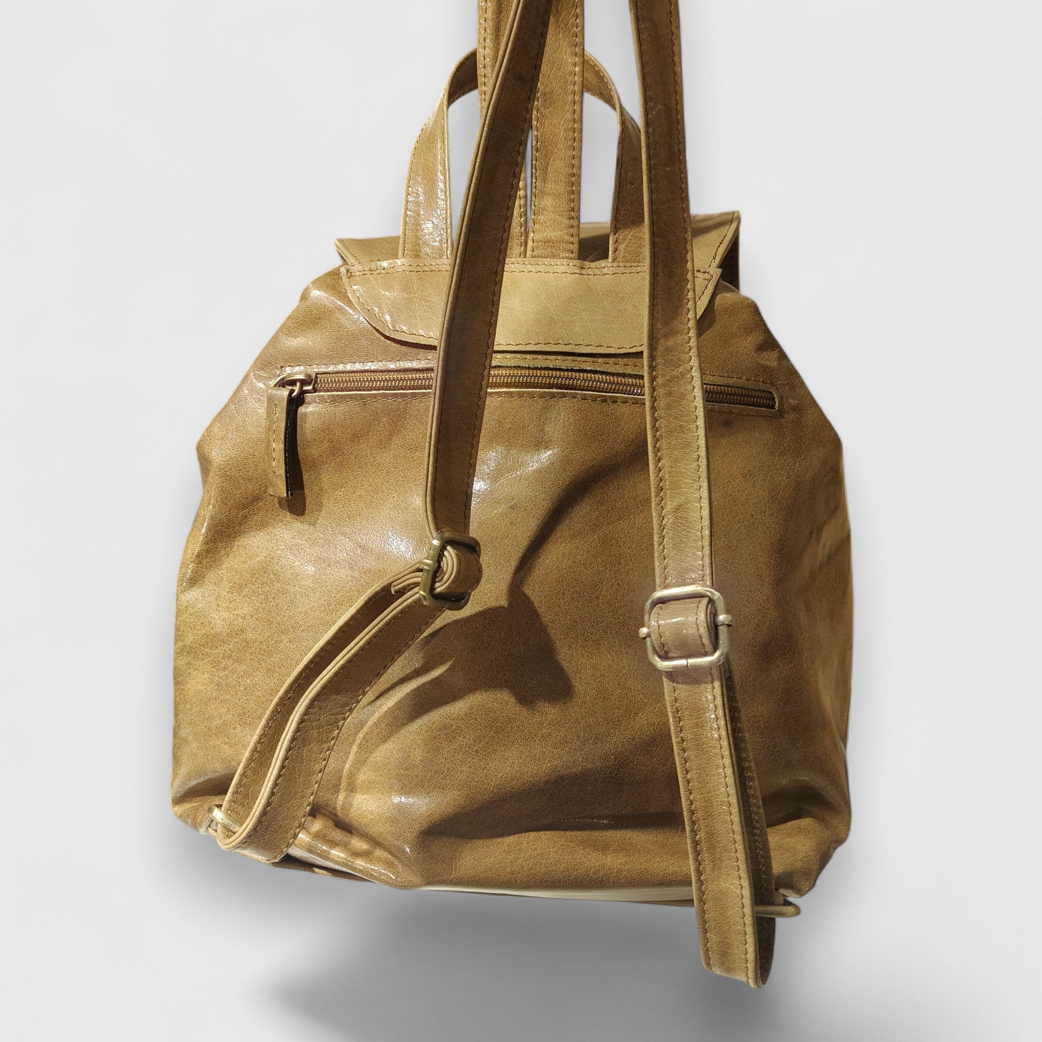 Pelletteria Pelle Nuda Milano, Artigianato Italiano, Vera pelle, borse donna uomo, Zaino Tappo verde