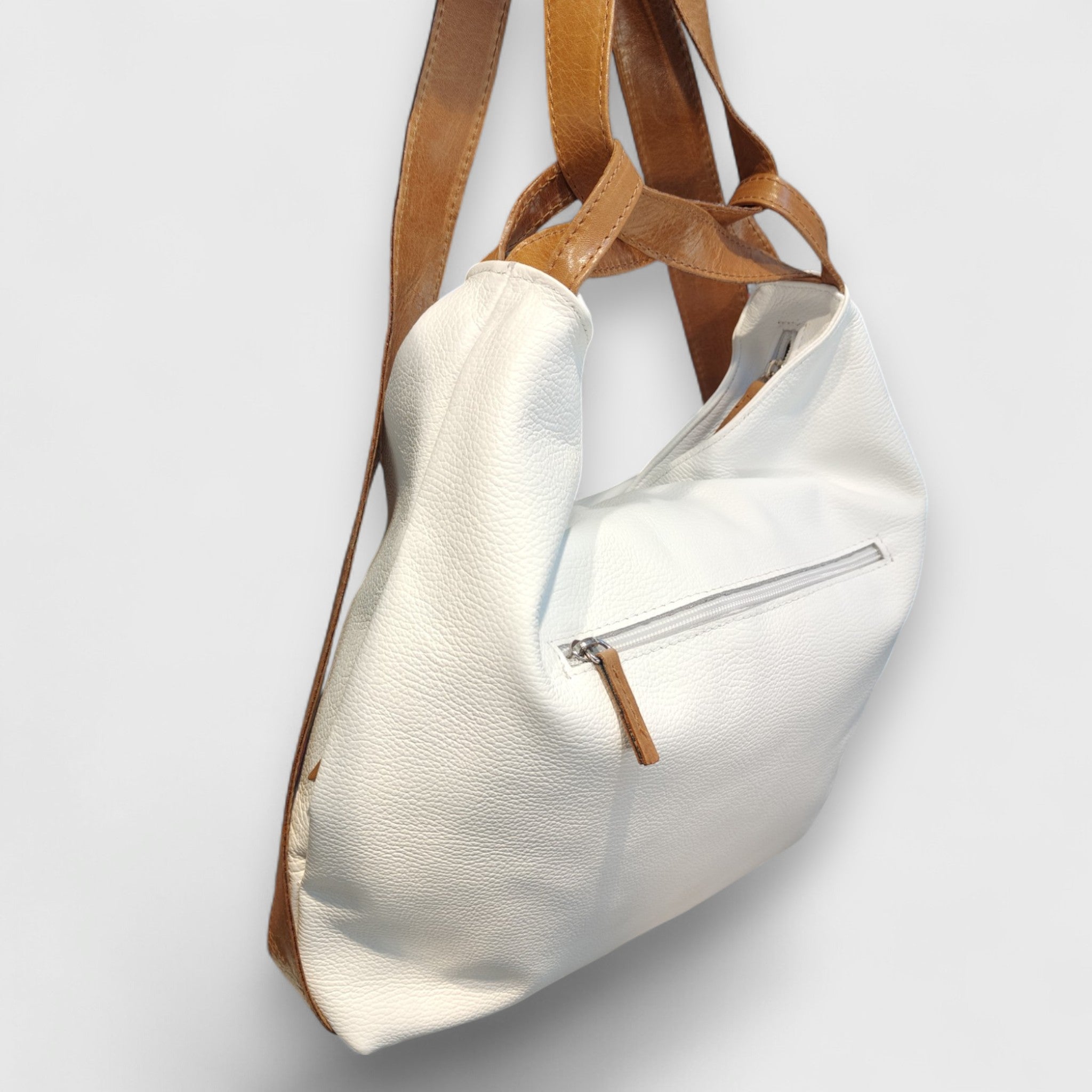 Pelletteria Pelle Nuda Milano, Artigianato Italiano, Vera Pelle, Negozio borse donna, Zaino Roma bianco