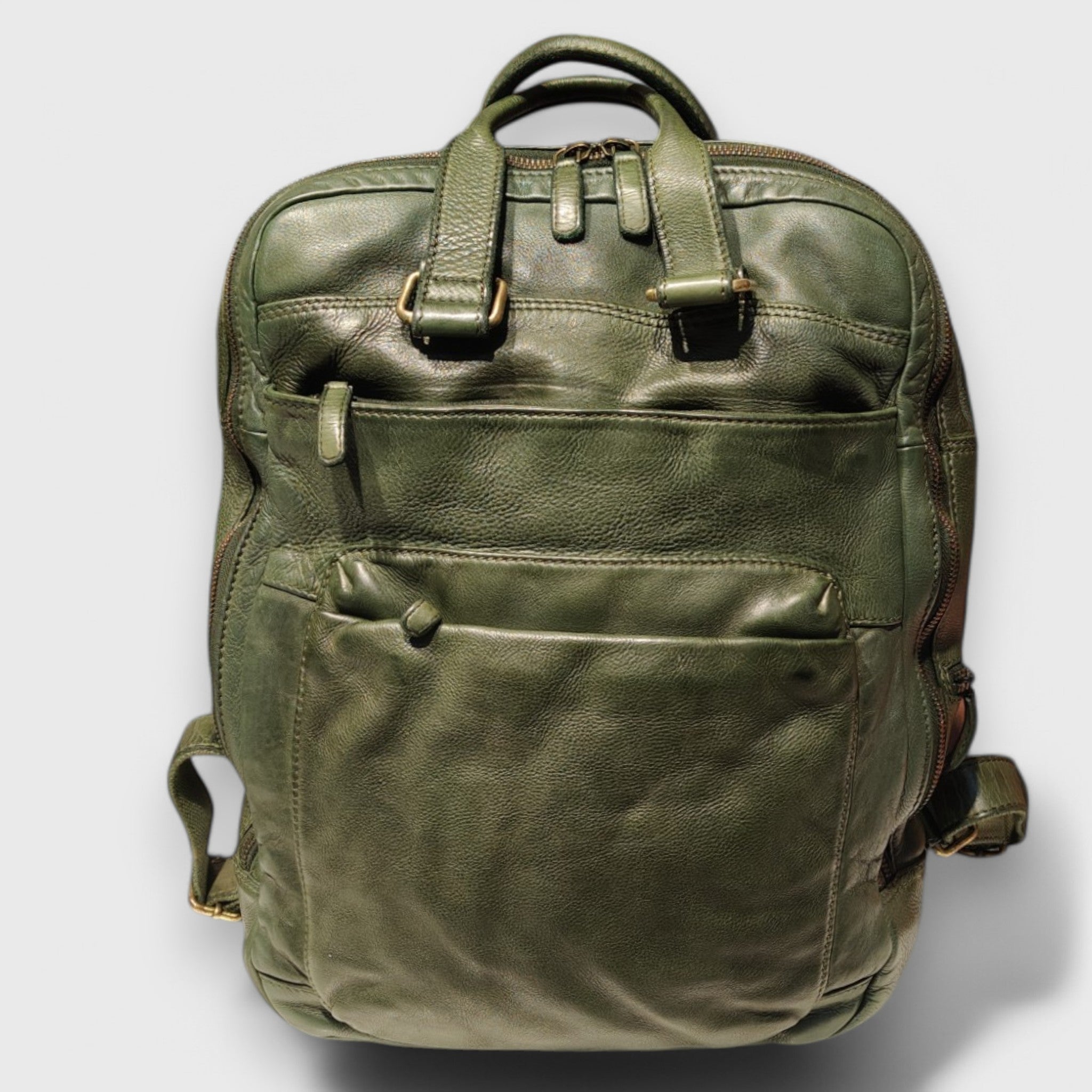 Pelletteria Pelle Nuda Milano, Artigianato Italiano, Vera pelle, Negozio borse donna, Zaino doppio verde