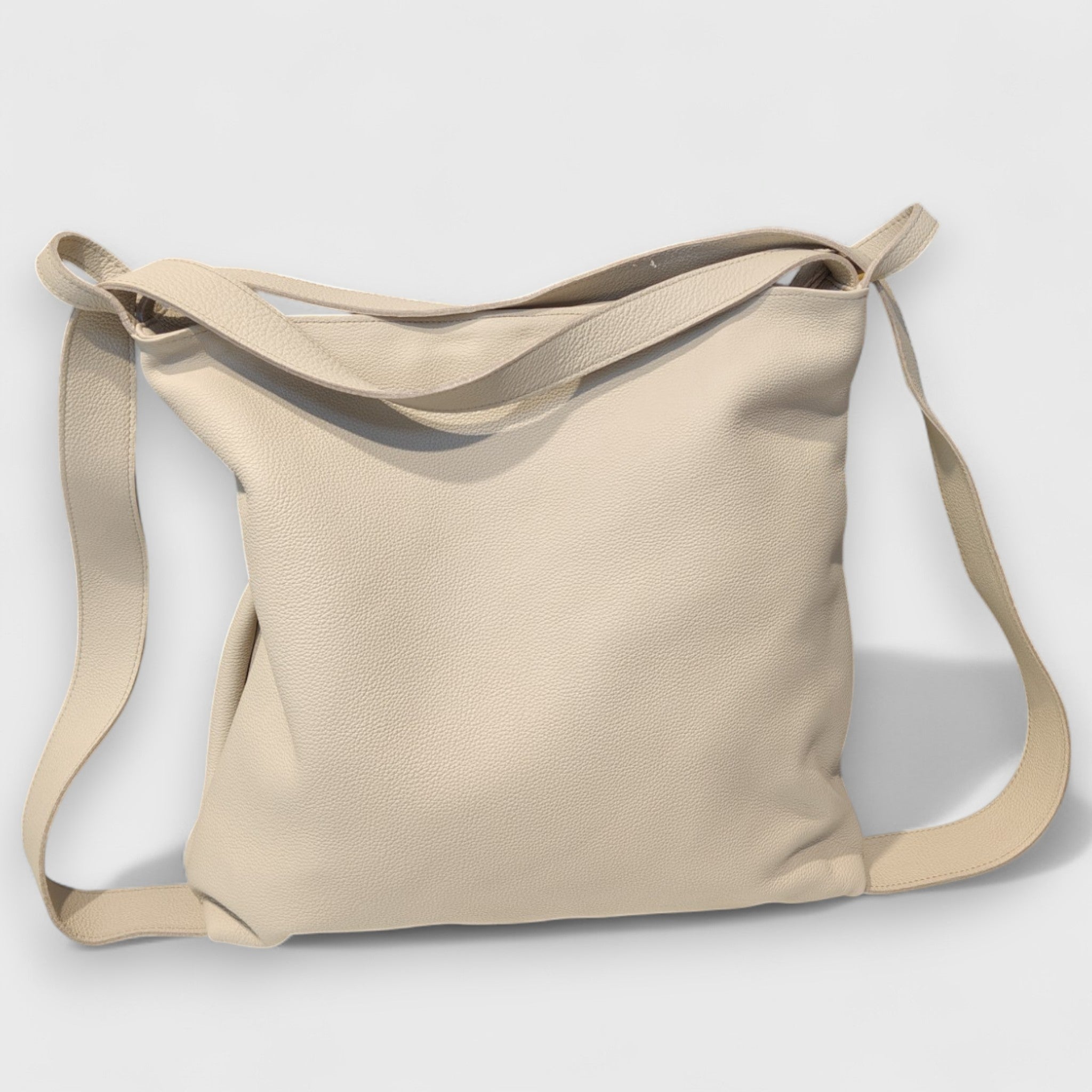 Pelletteria Pelle Nuda Milano, Artigianato Italiano, Vera pelle, Negozio borse donna, Zaino Roma beige