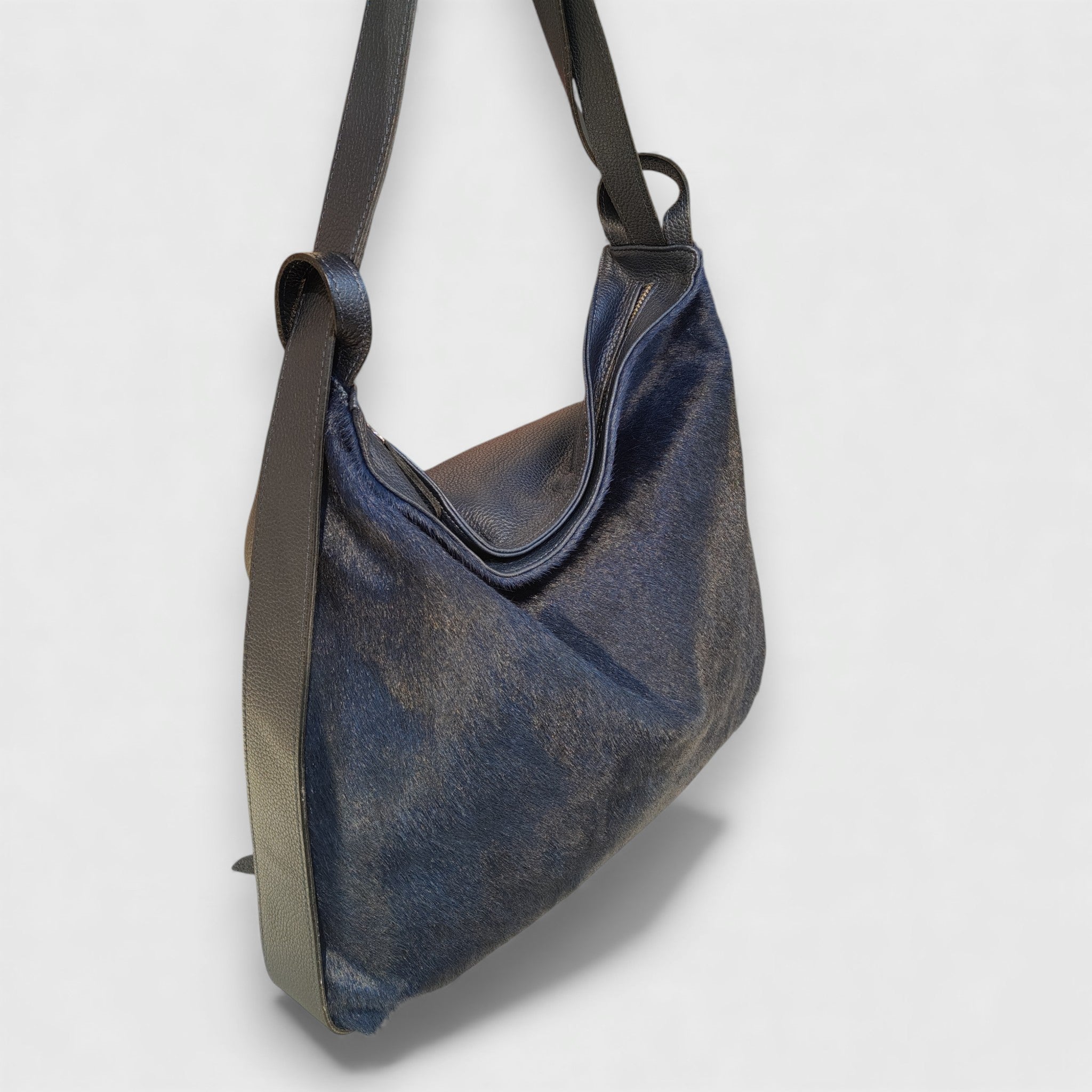 Pelletteria Pelle Nuda Milano, Artigianato italiano, Vera pelle, Negozio borse donna, Zaino Roma cavallino blu