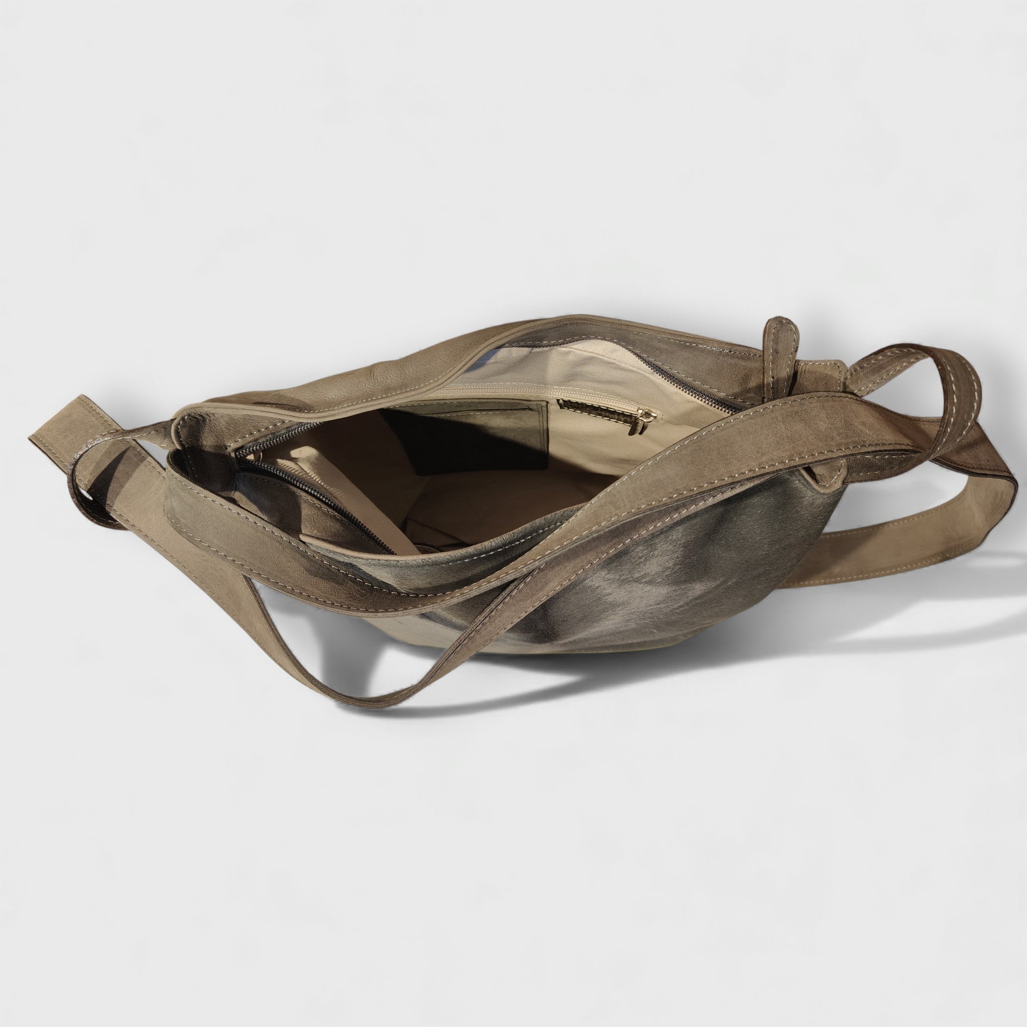 Pelletteria Pelle Nuda Milano, Artigianato italiano, Vera pelle, Negozio borse donna, Zaino roma cavallino grigio