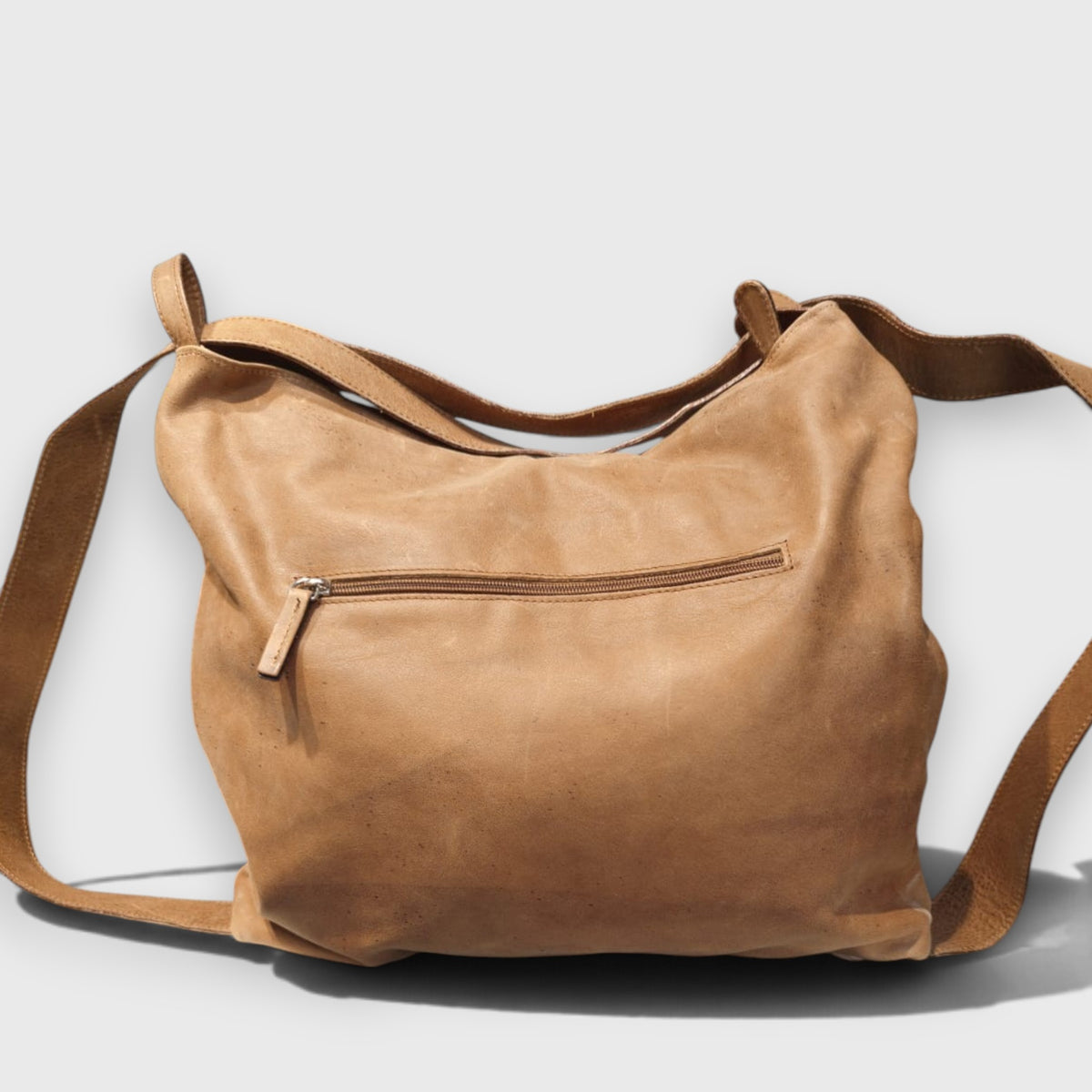 Pelletteria Pelle Nuda Milano, vera pelle italiana, Negozio borse donna, Zaino Roma marrone cuoio ingrassato