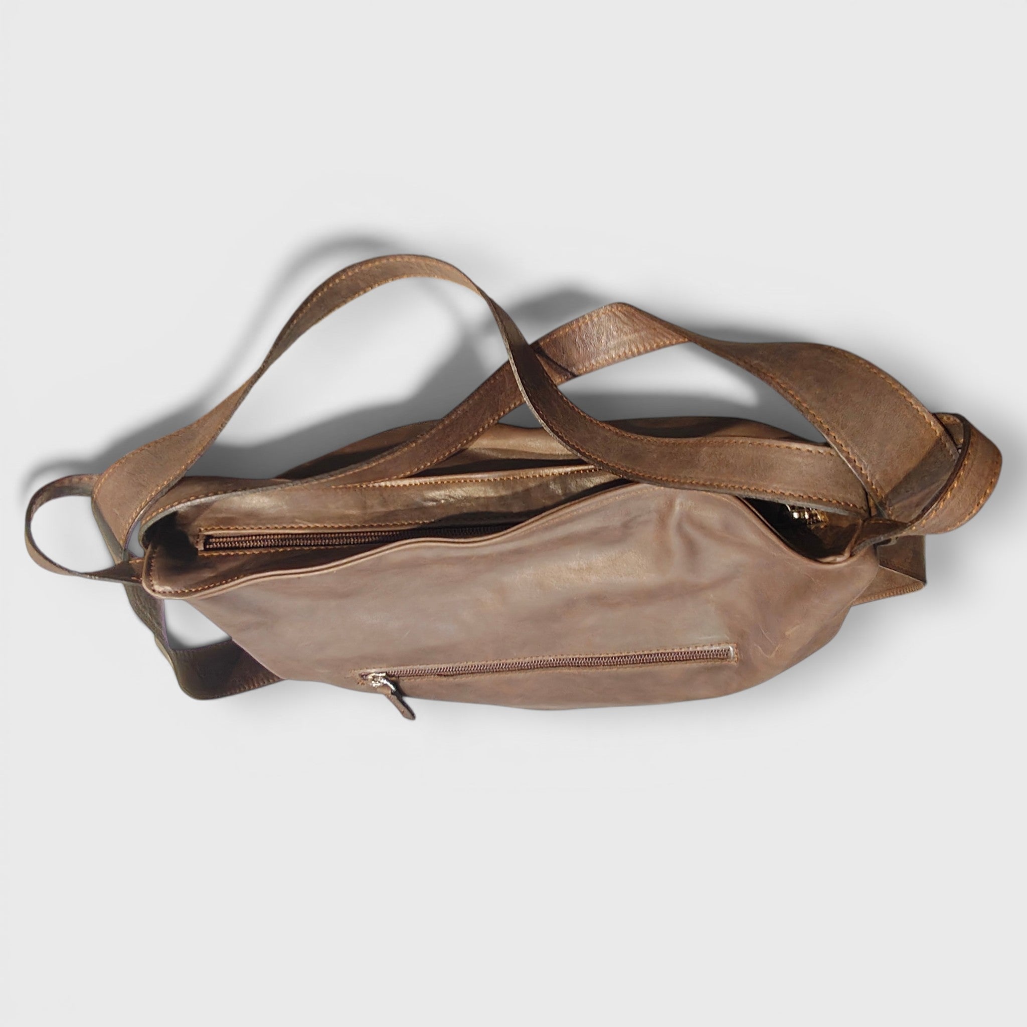 Pelletteria Pelle Nuda Milano, Vera pelle italiana, Negozio borse donna, Zaino Roma marrone
