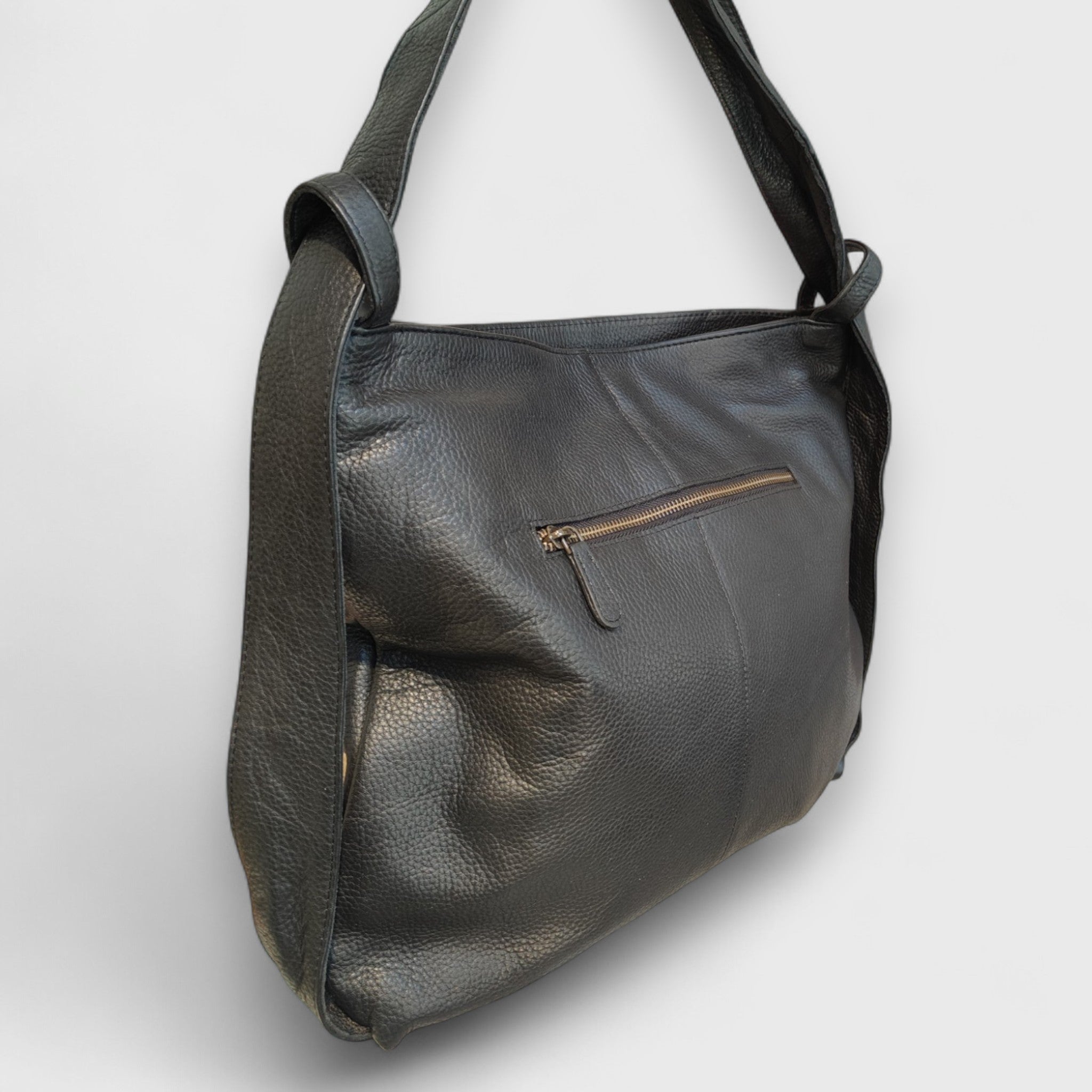 Pelletteria Pelle Nuda Milano, Artigianato Italiano, Vera Pelle, Negozio borse donna, Zaino Roma nero