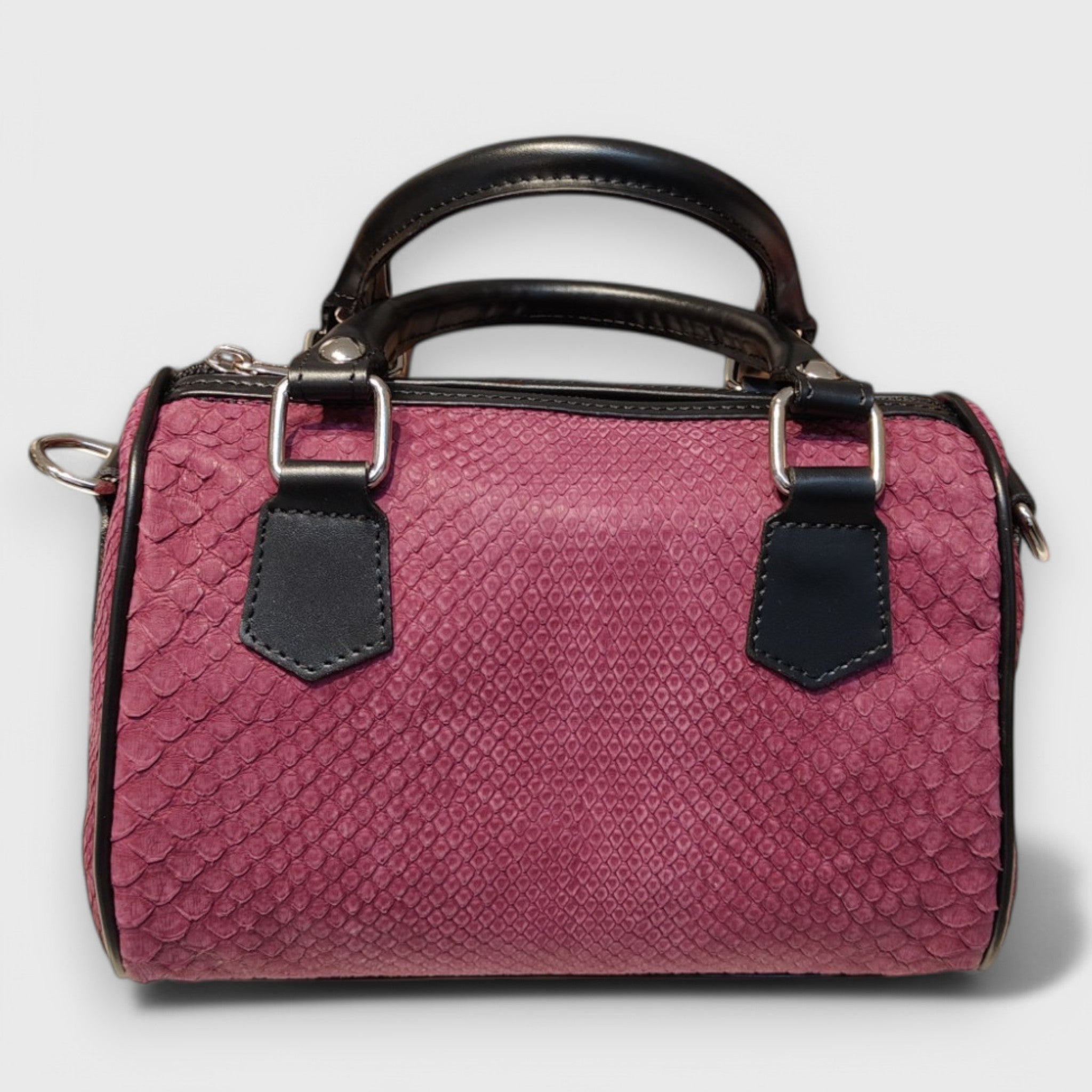 Pelletteria Pelle Nuda Milano, artigianato italiano, vera pelle, negozio borse donna, Bauletto mini rosa