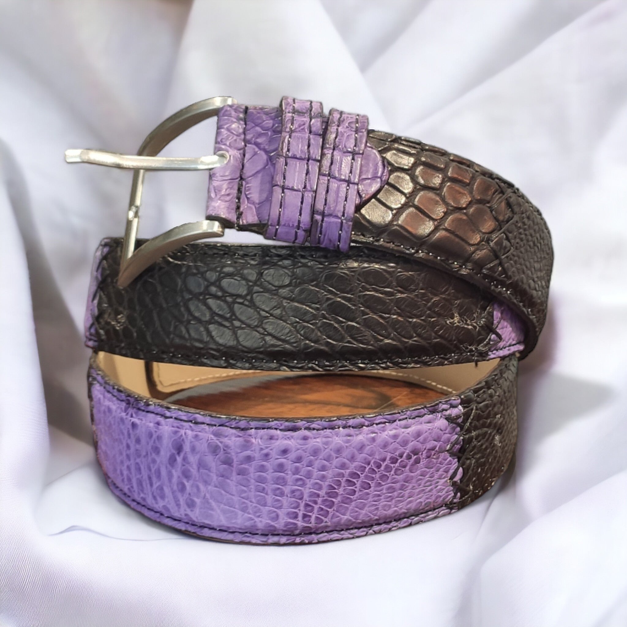 Pelletteria Pelle Nuda Milano, Artigianato Italiano, vera pelle, Cintura coccodrillo