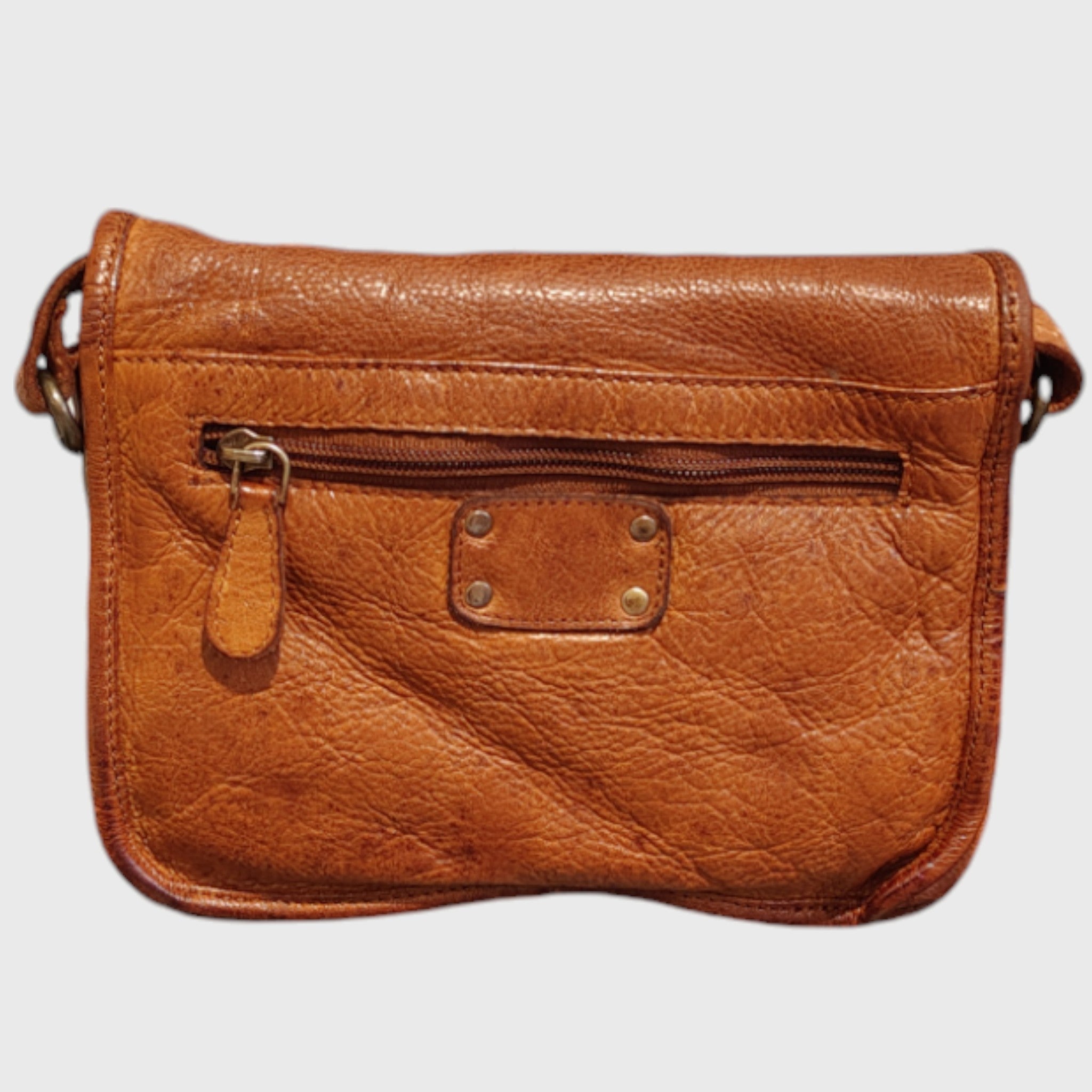 Pelletteria Pelle Nuda Milano, Artigianato italiano, vera belle, tracolla donna, Gaia marrone